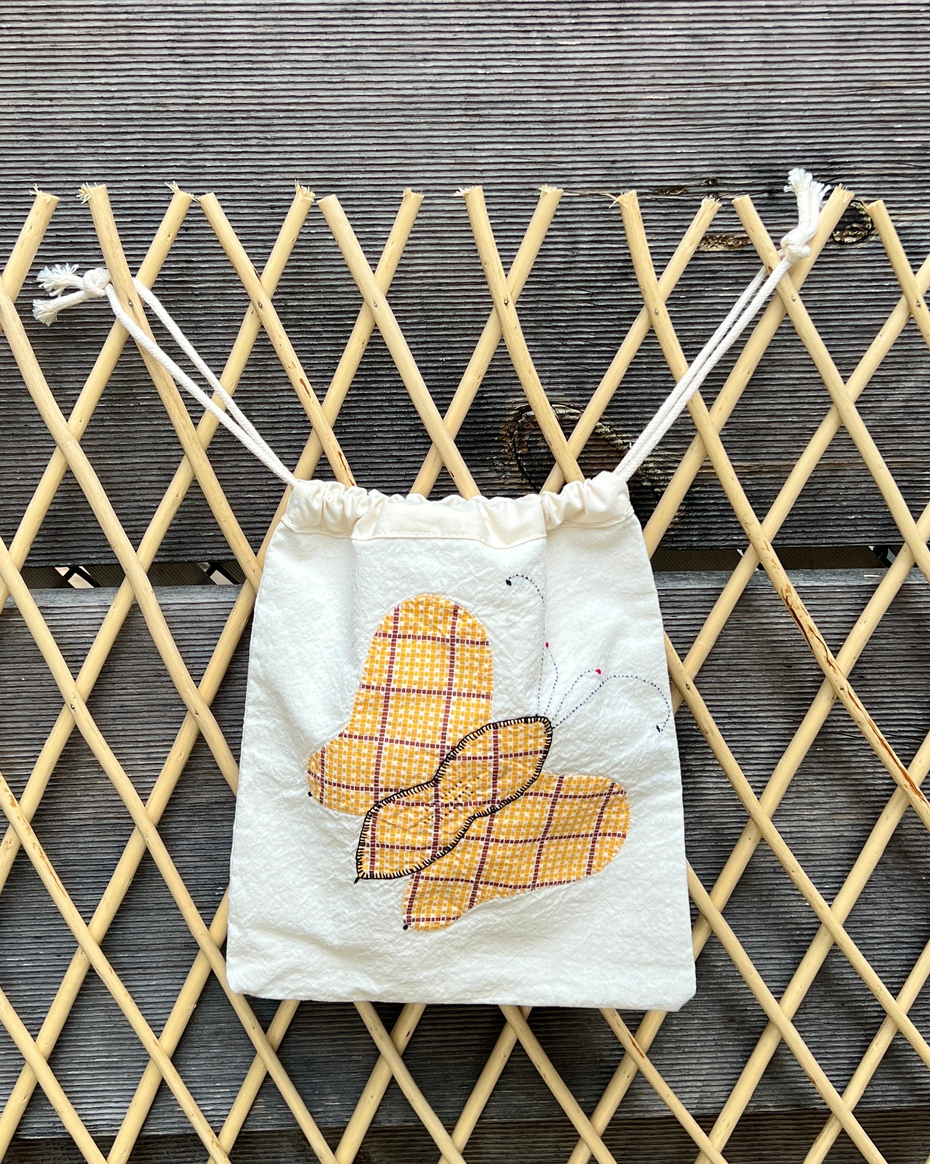 4 Antennae Butterfly Drawstring Bagg (Yellow Squares & Purple Flowers)