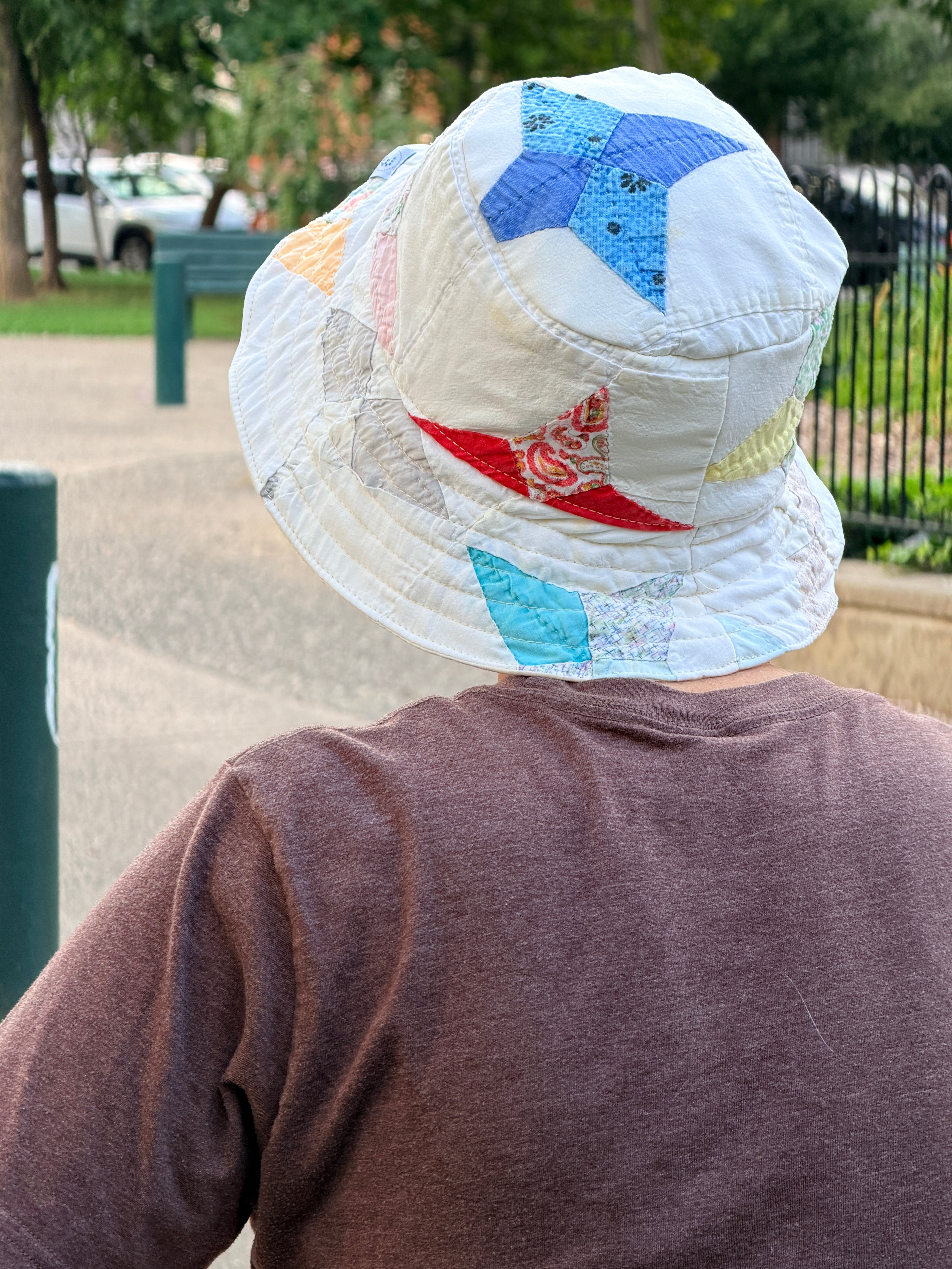 Bucket Hat (Feedsack Hummingbird)