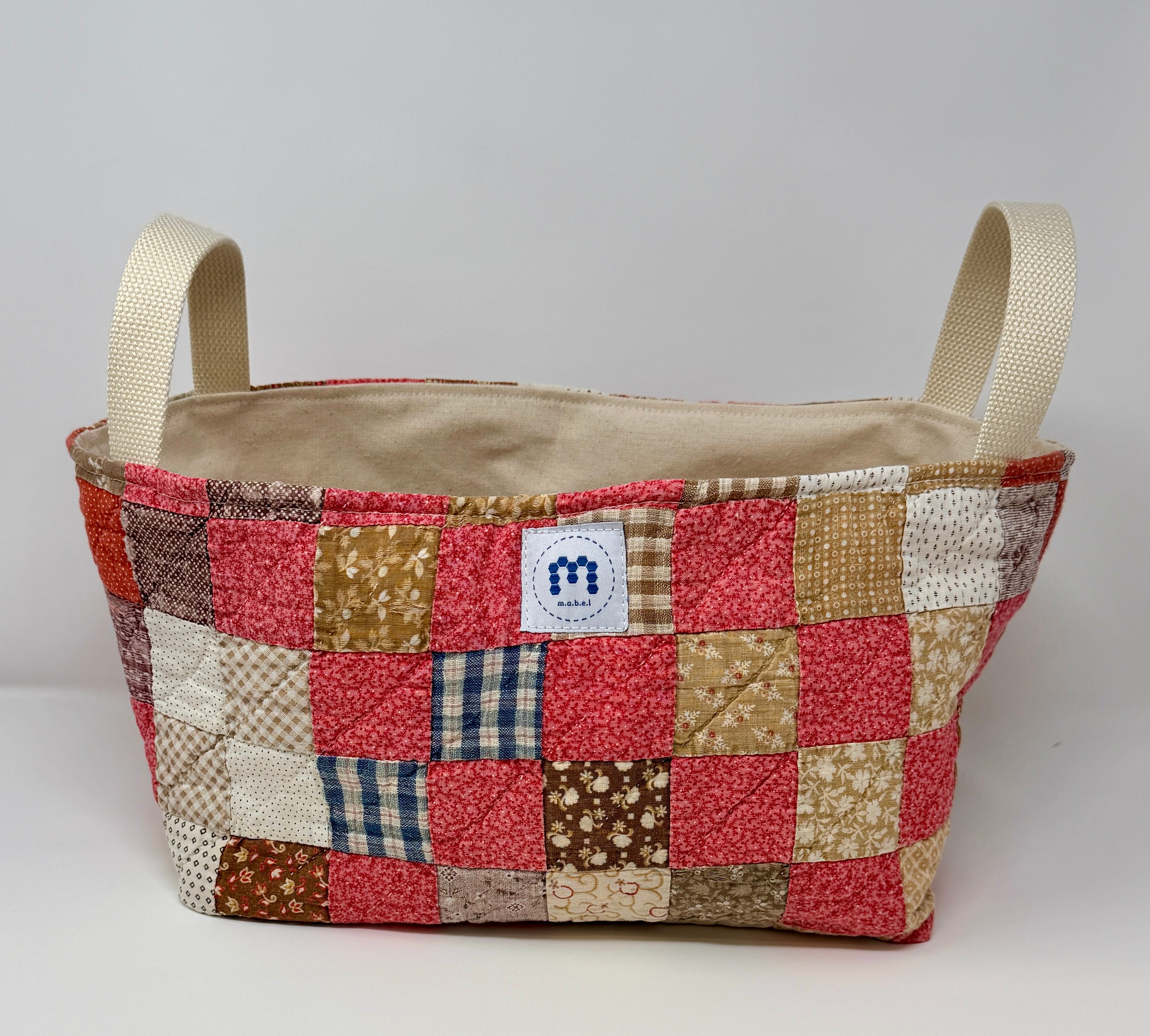 Quilt Basket (Double Pink One Patch)