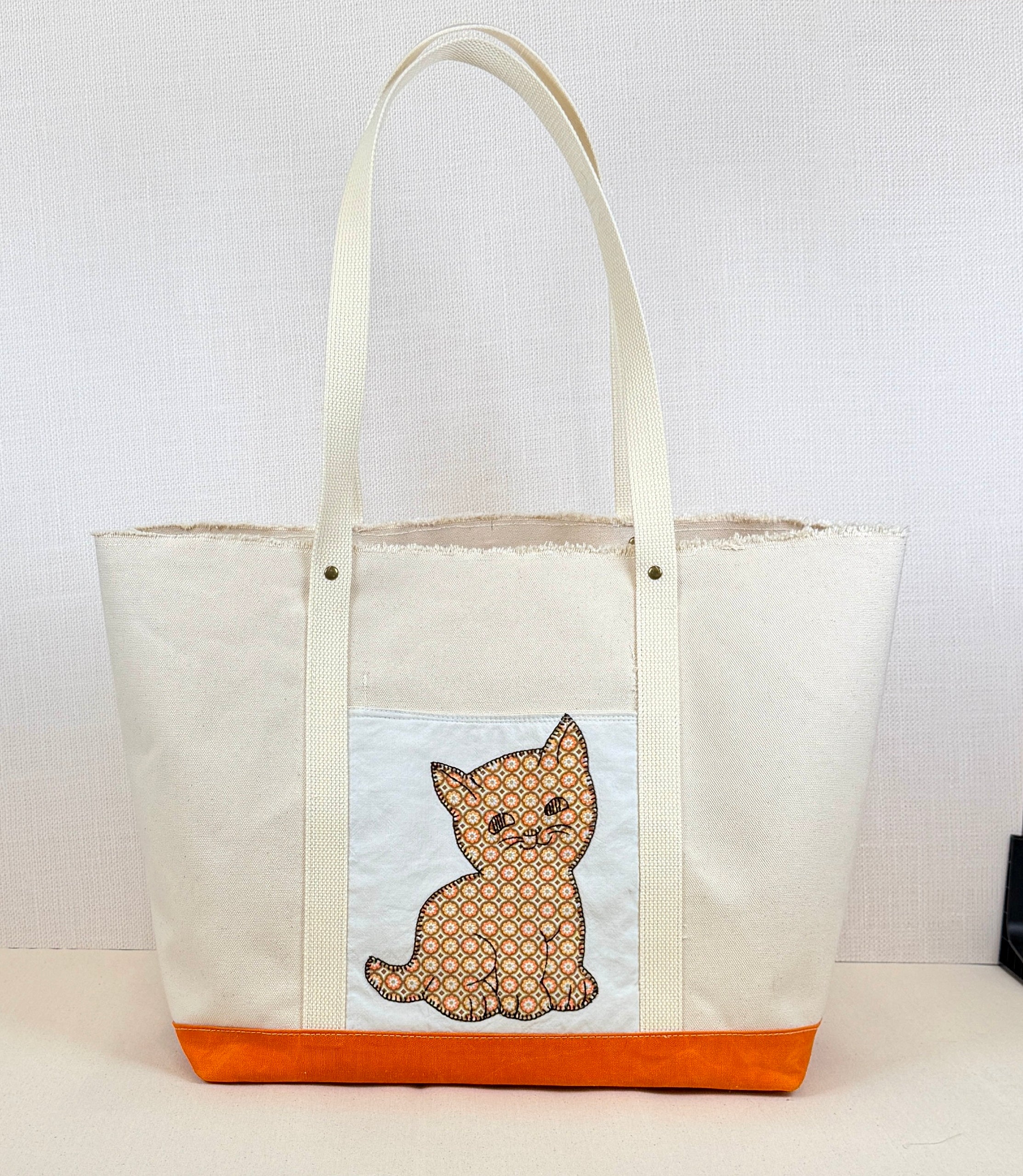 Classic Pocket Tote with Orange Canvas (2 Kittens)
