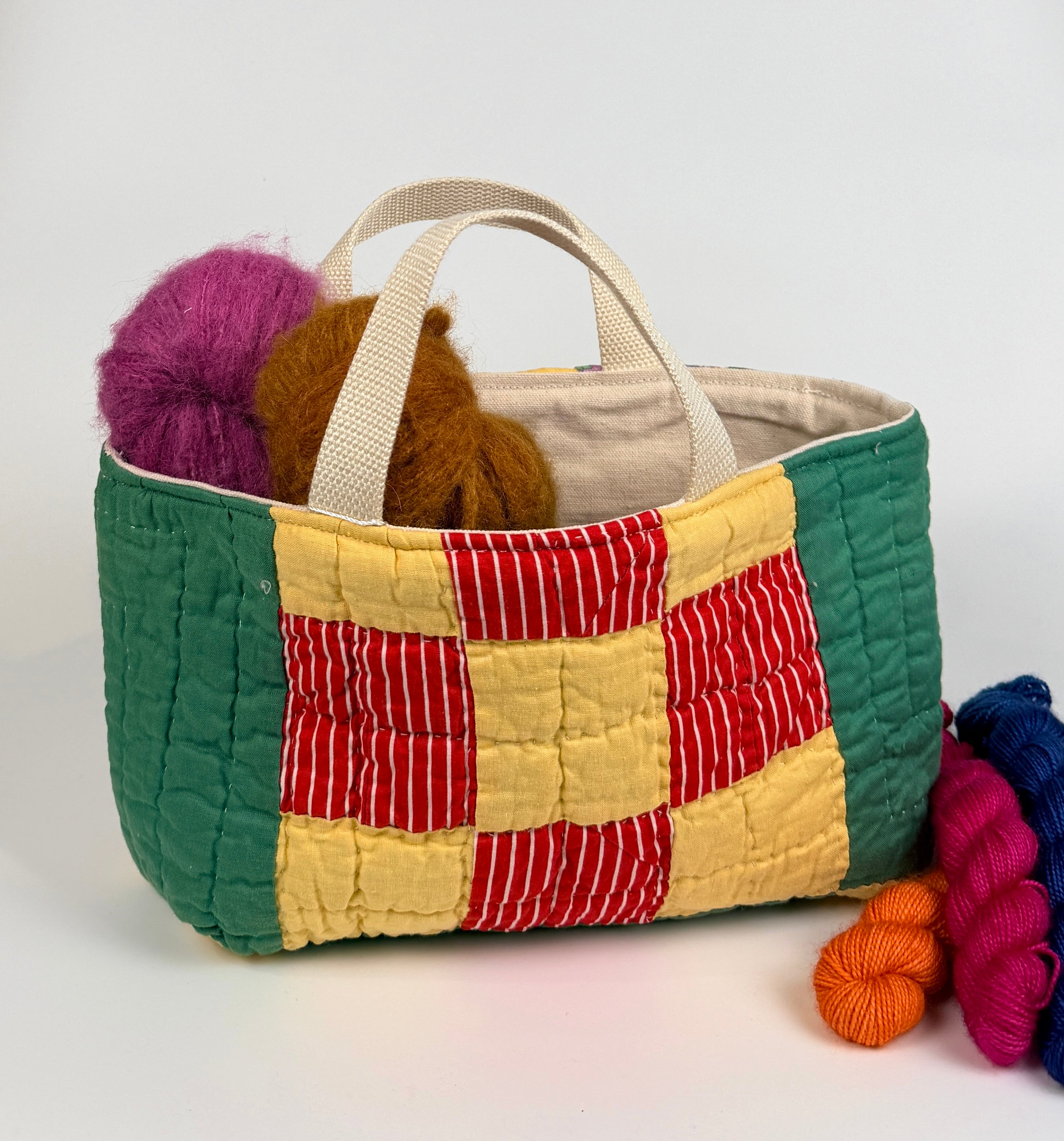 Maker Caddy Large (Green 9 Patch)