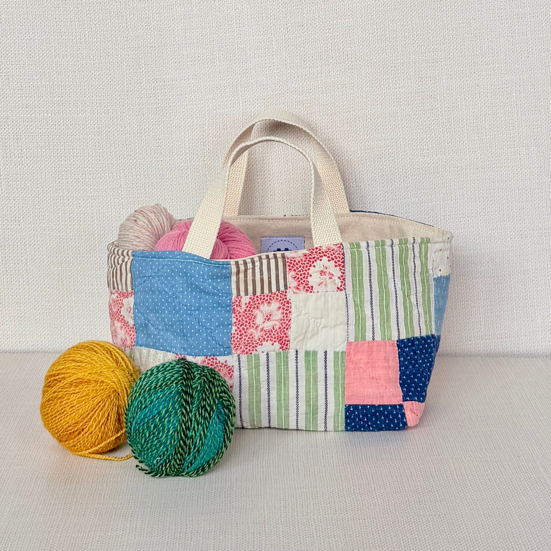 Maker Caddy Medium (Chambray 4 Patch)