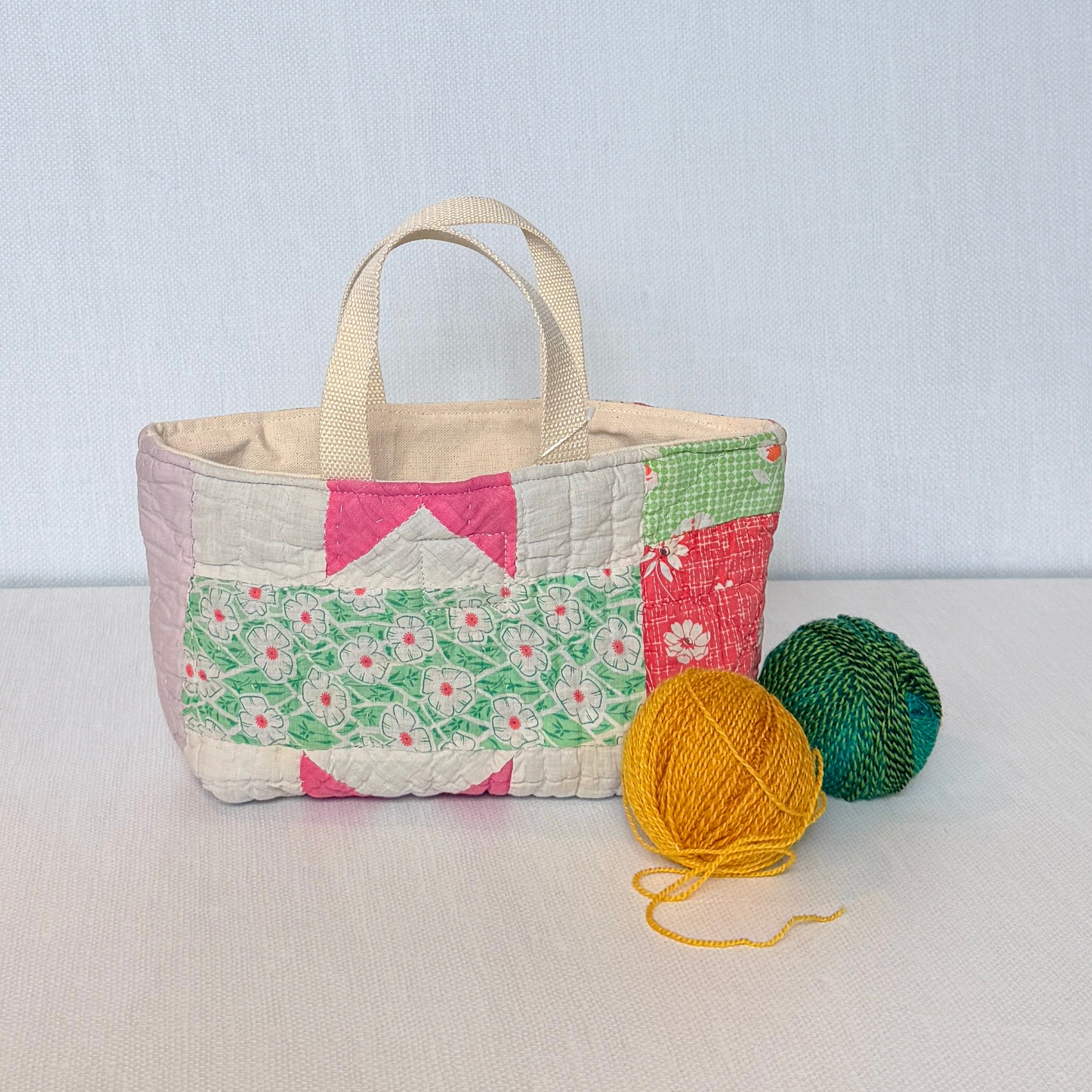 Maker Caddy Medium (Pink 8 Point Star)