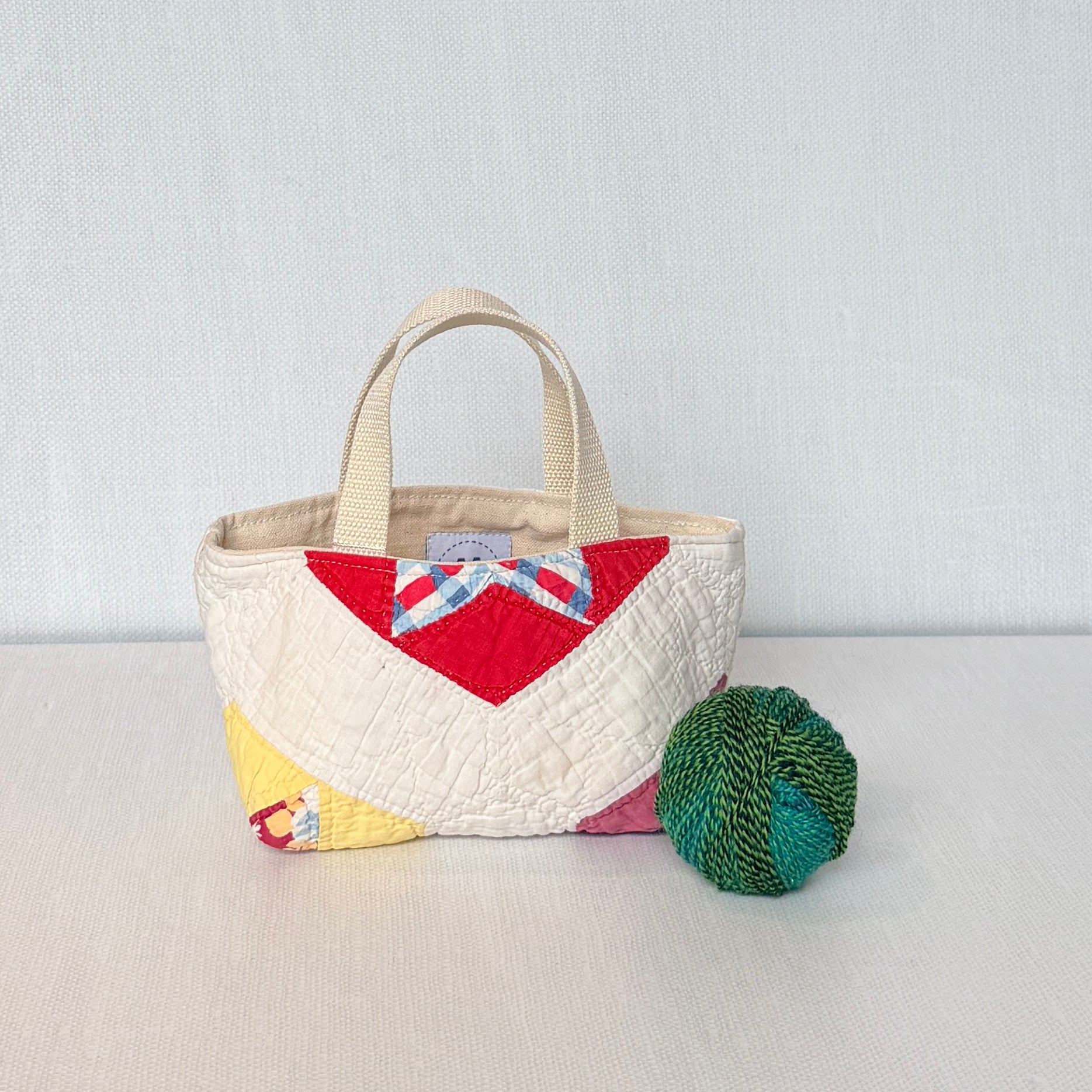 Maker Caddy Small (Bright 6 Point Star with Red)