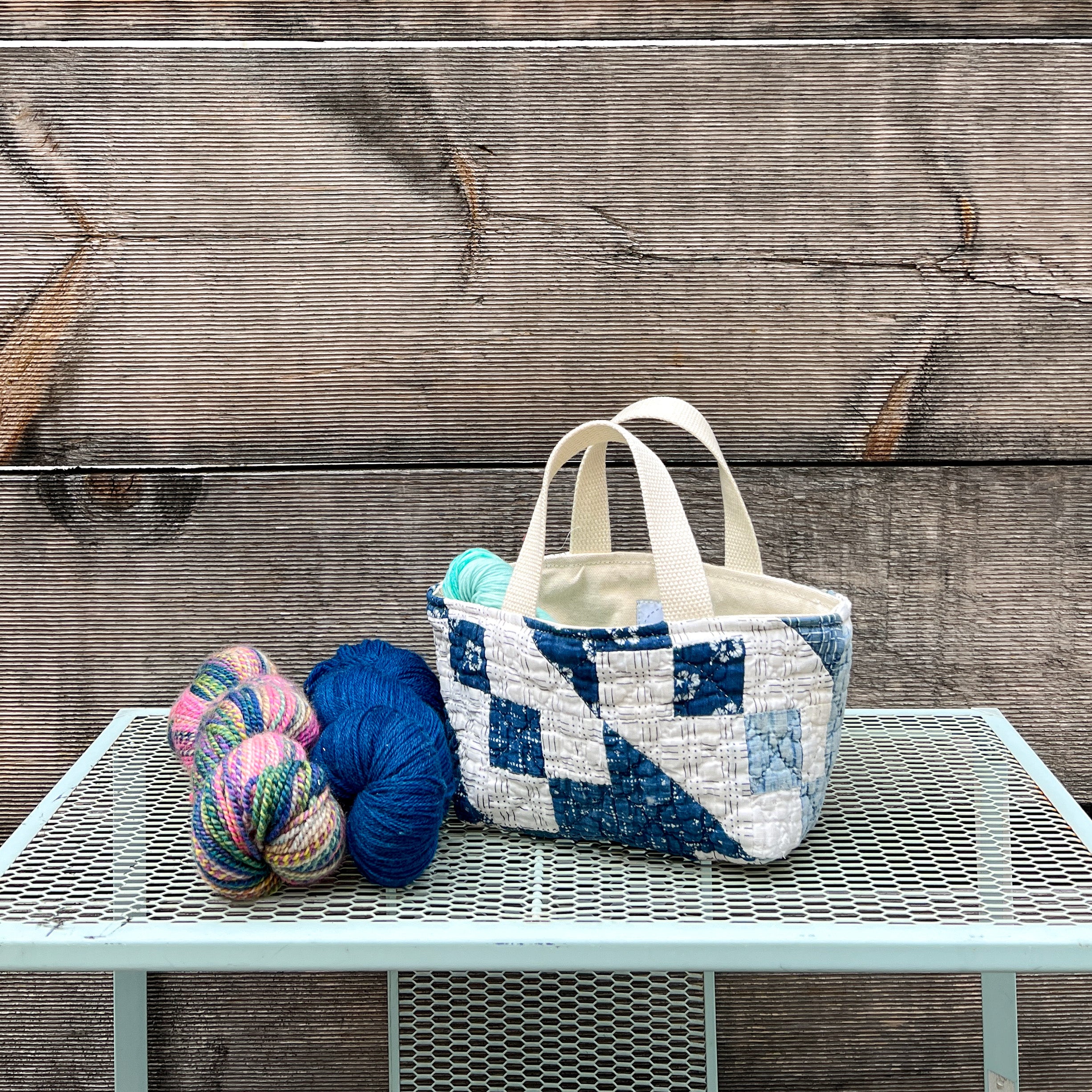 Maker Caddy Small (Indigo Jacob's Ladder)