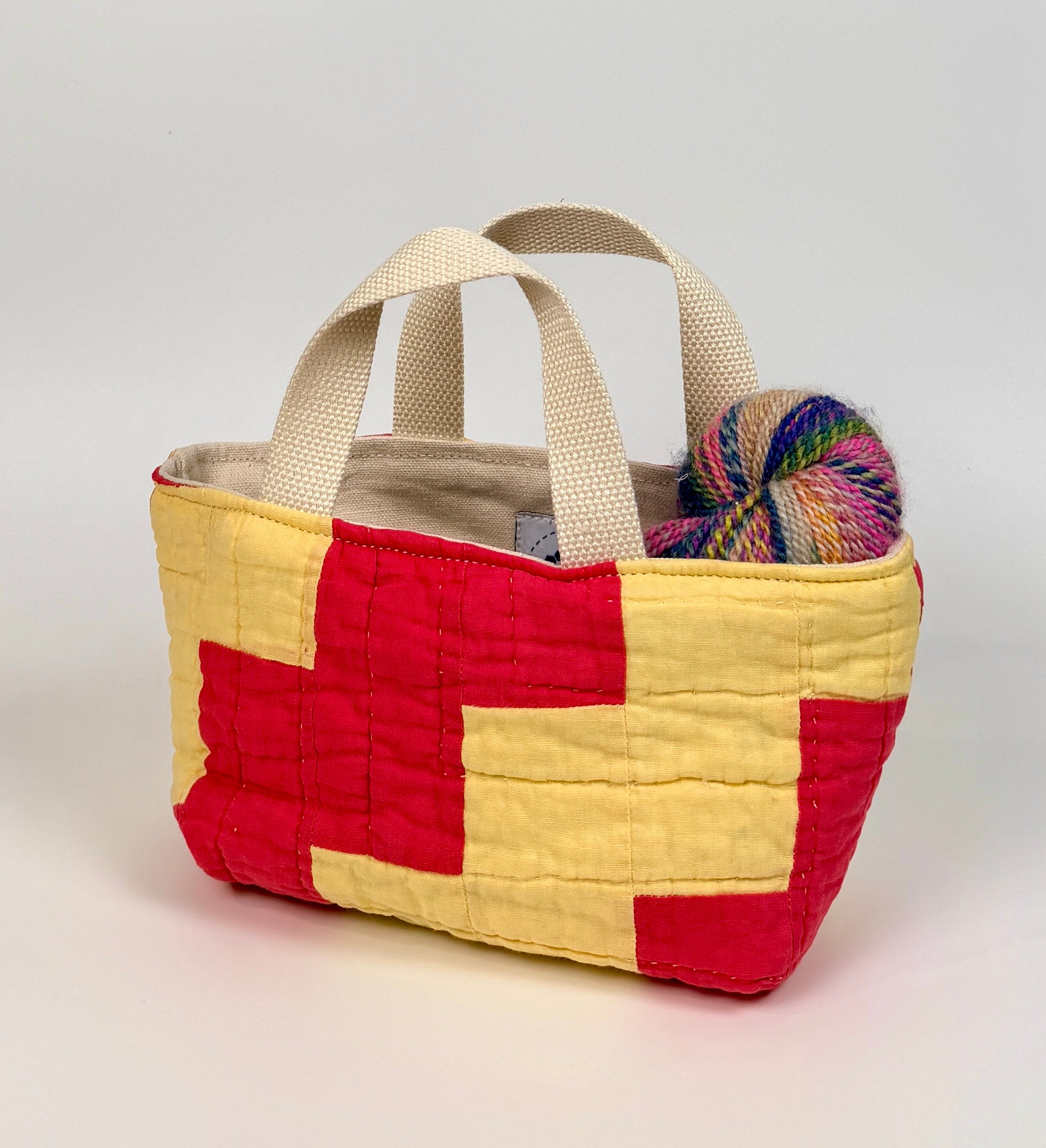 Maker Caddy Small (Red & Yellow Bricks)
