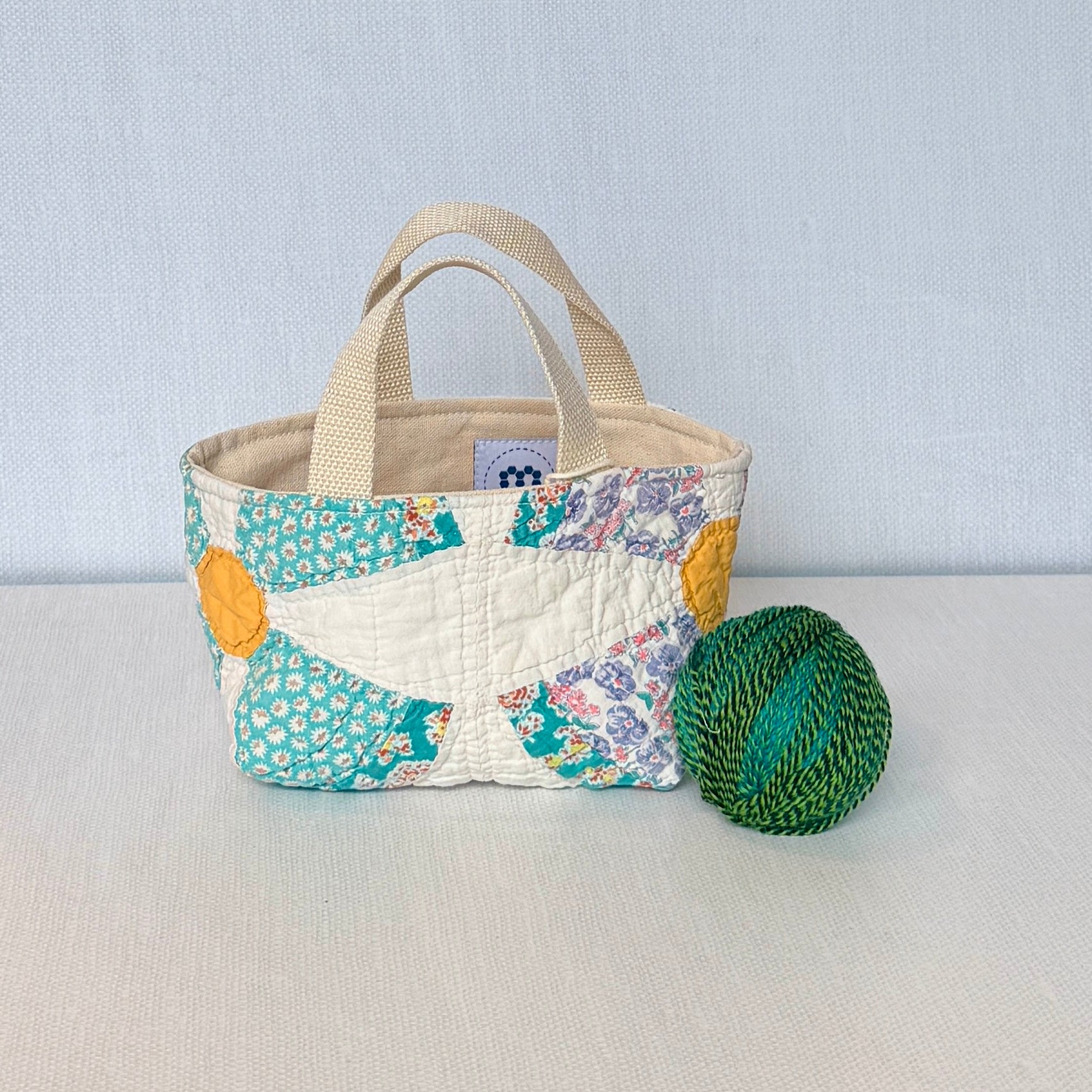 Maker Caddy Small (Gold Whirlygig)