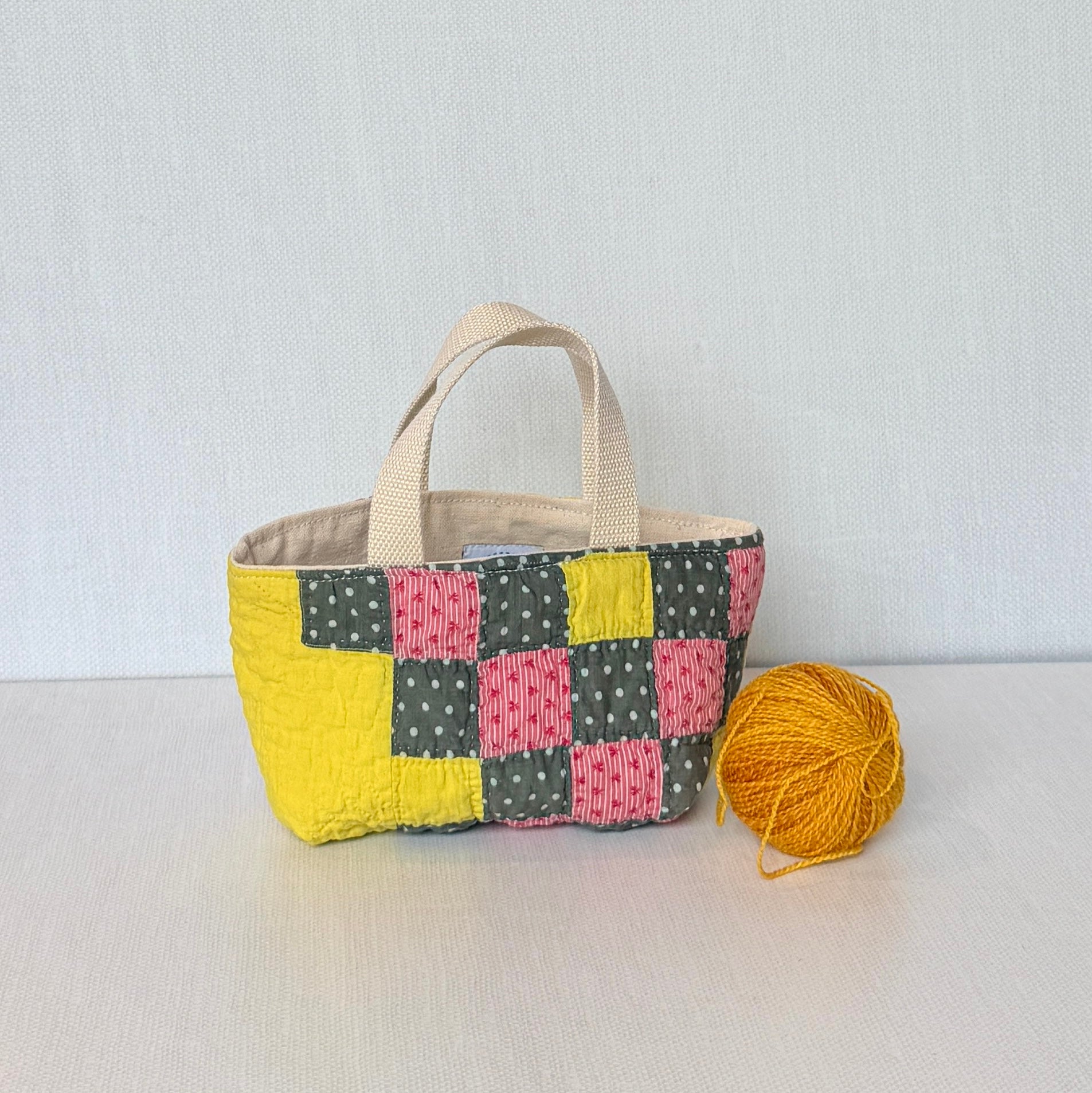 Maker Caddy Small (Bright Yellow Irish Chain)