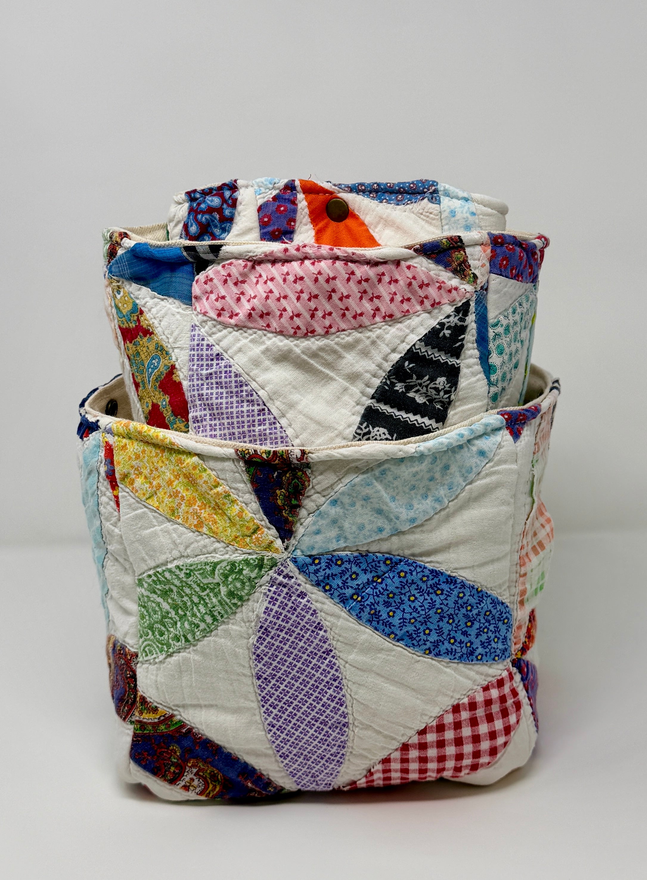 Nesting Bins (40s Petals)