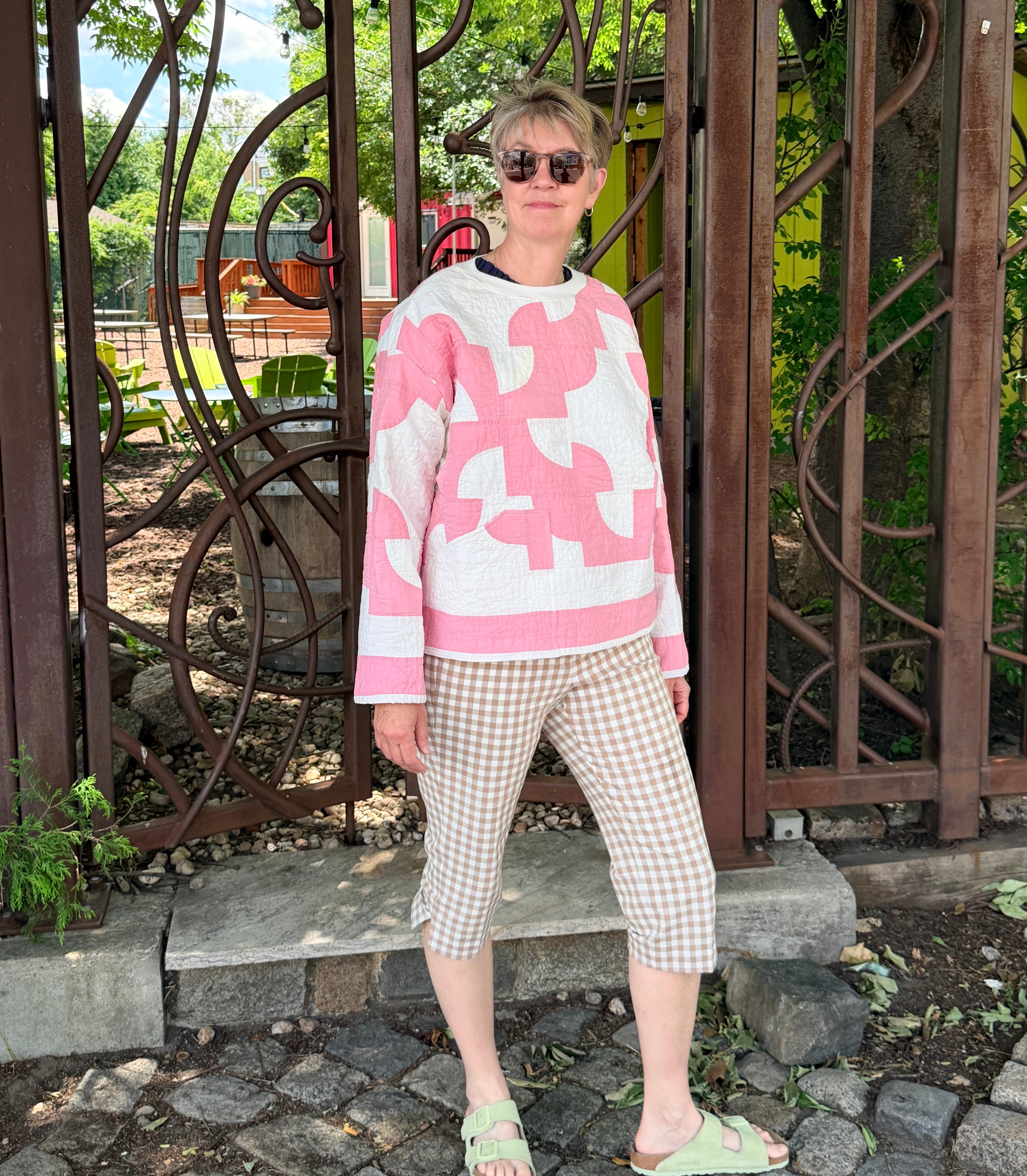 Popover (Pink Drunkard's Path)