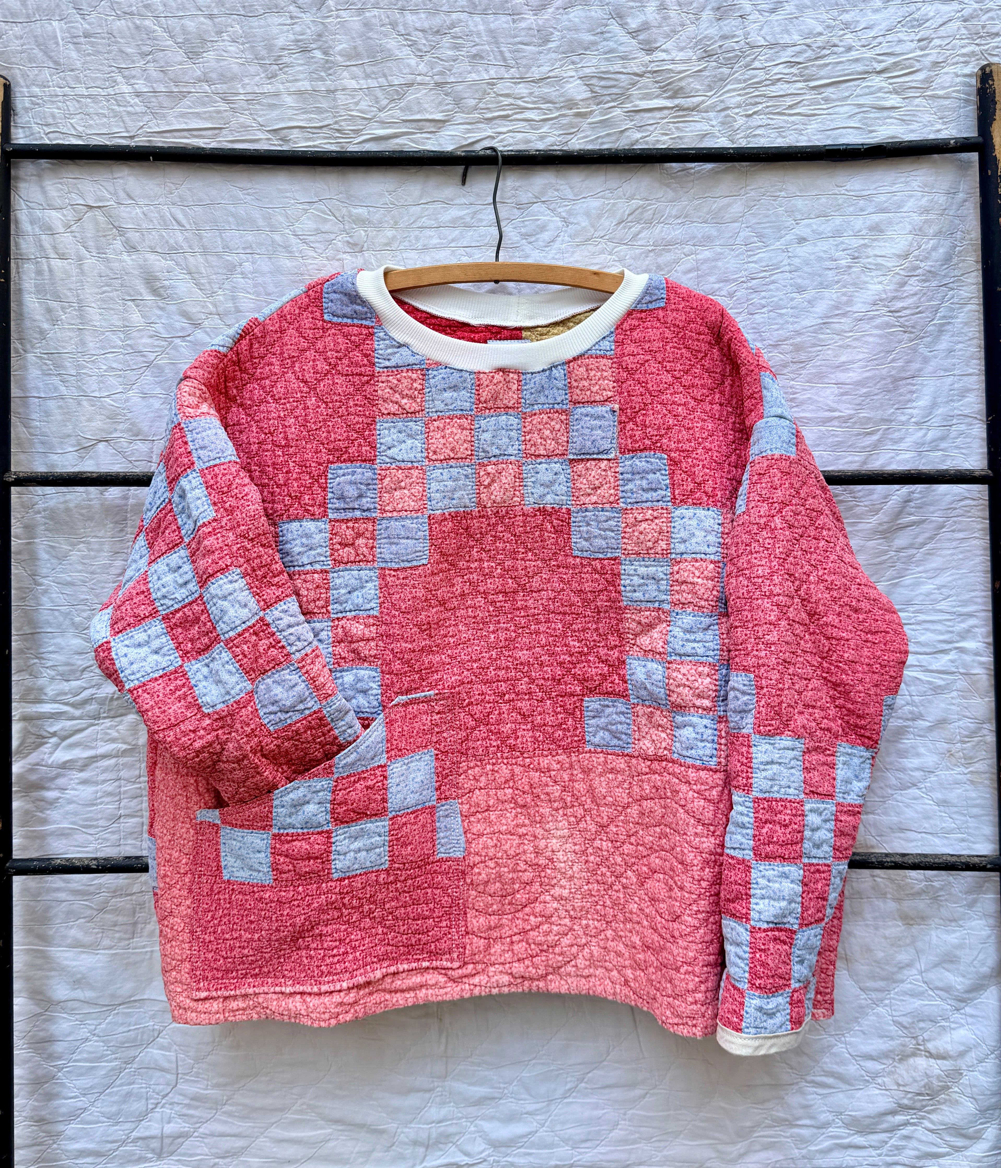 Popover (Bright Pink & Blue Irish Chain)