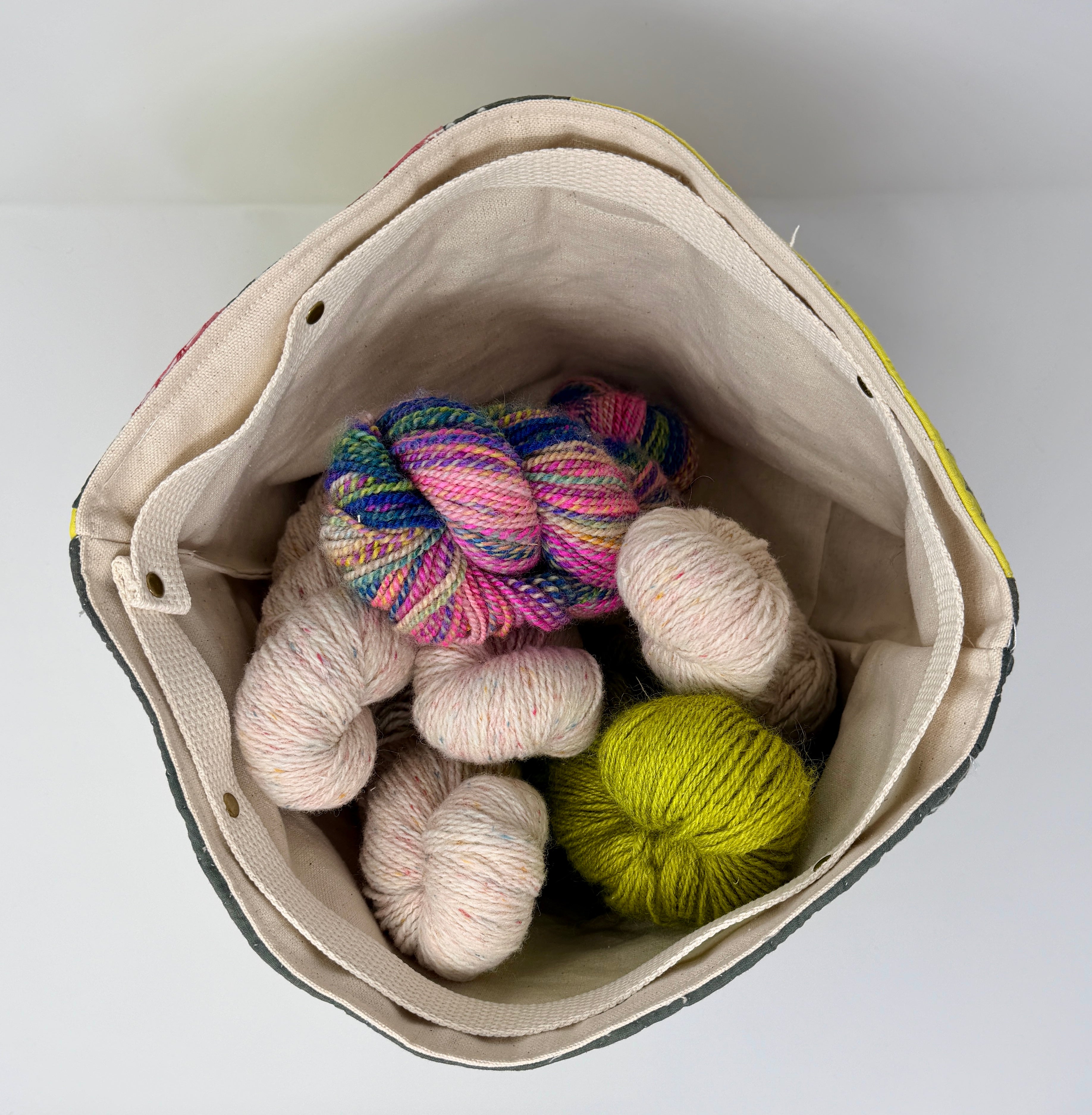 Quilt Bin (Gold Plus)