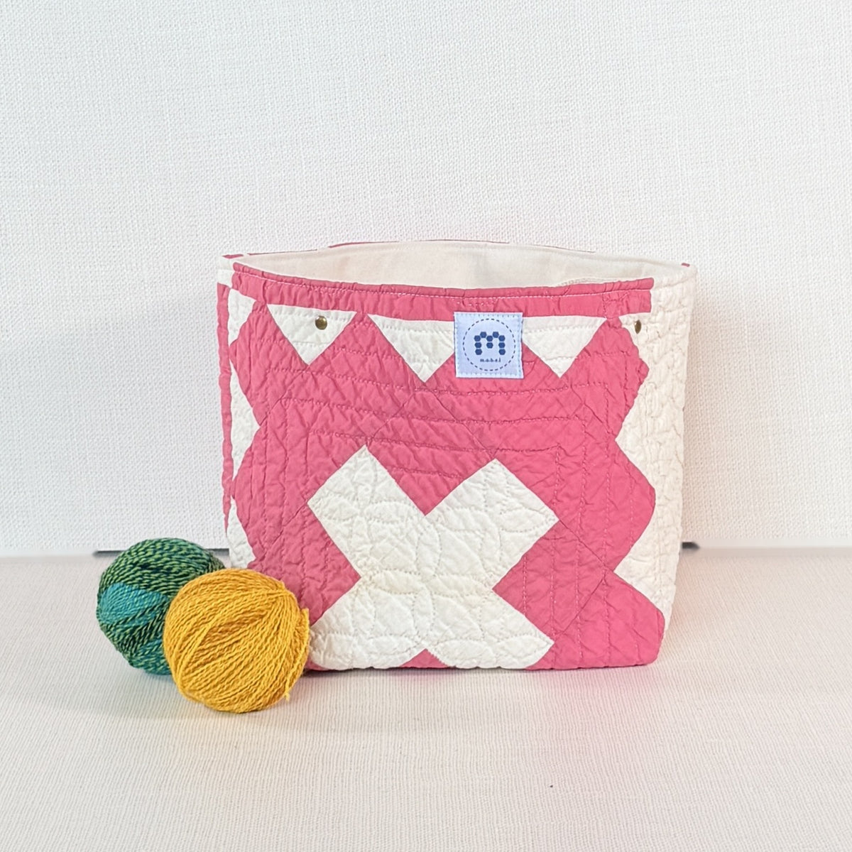 Quilt Bin (Raspberry Barn Door)