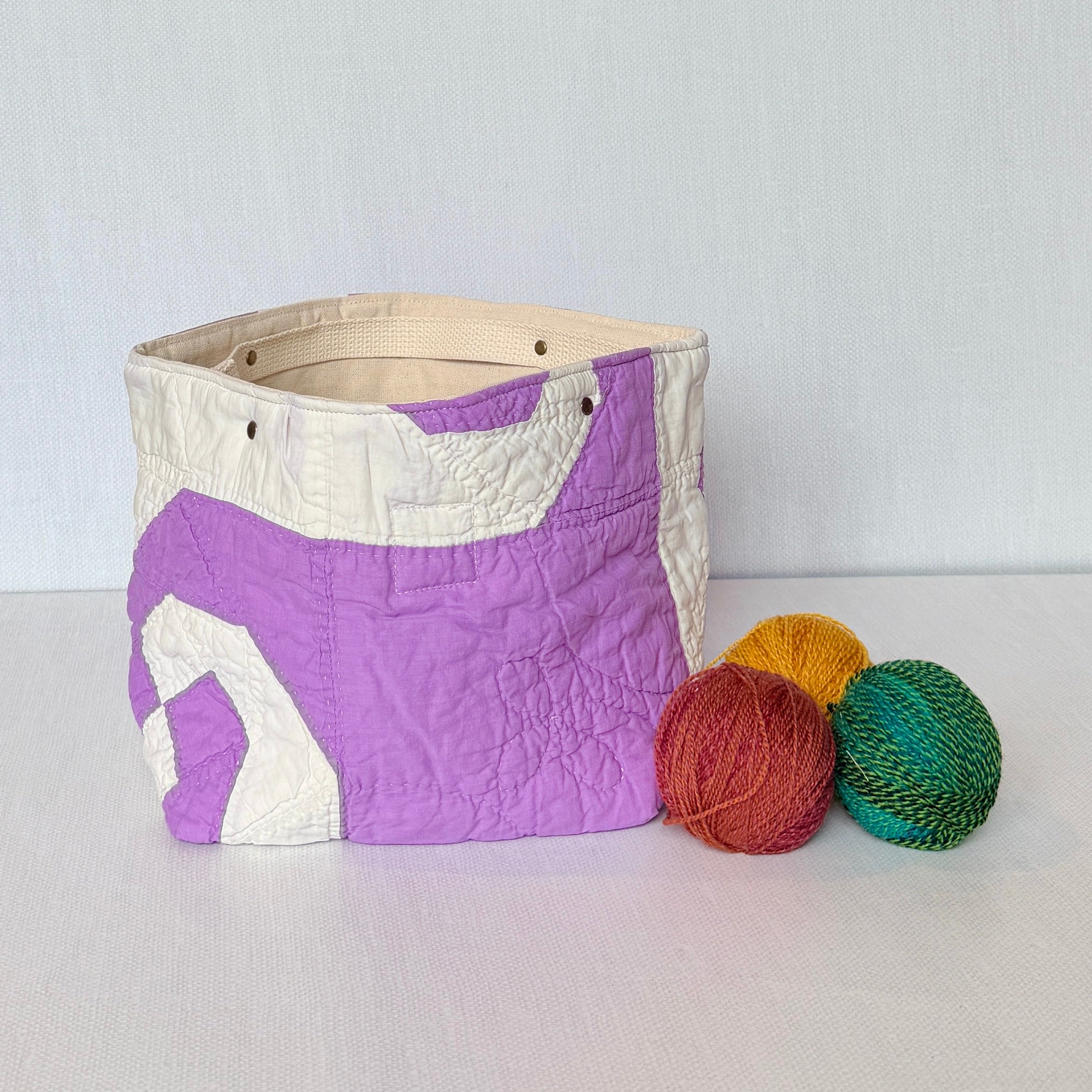Quilt Bin (Purple Snail's Trail)