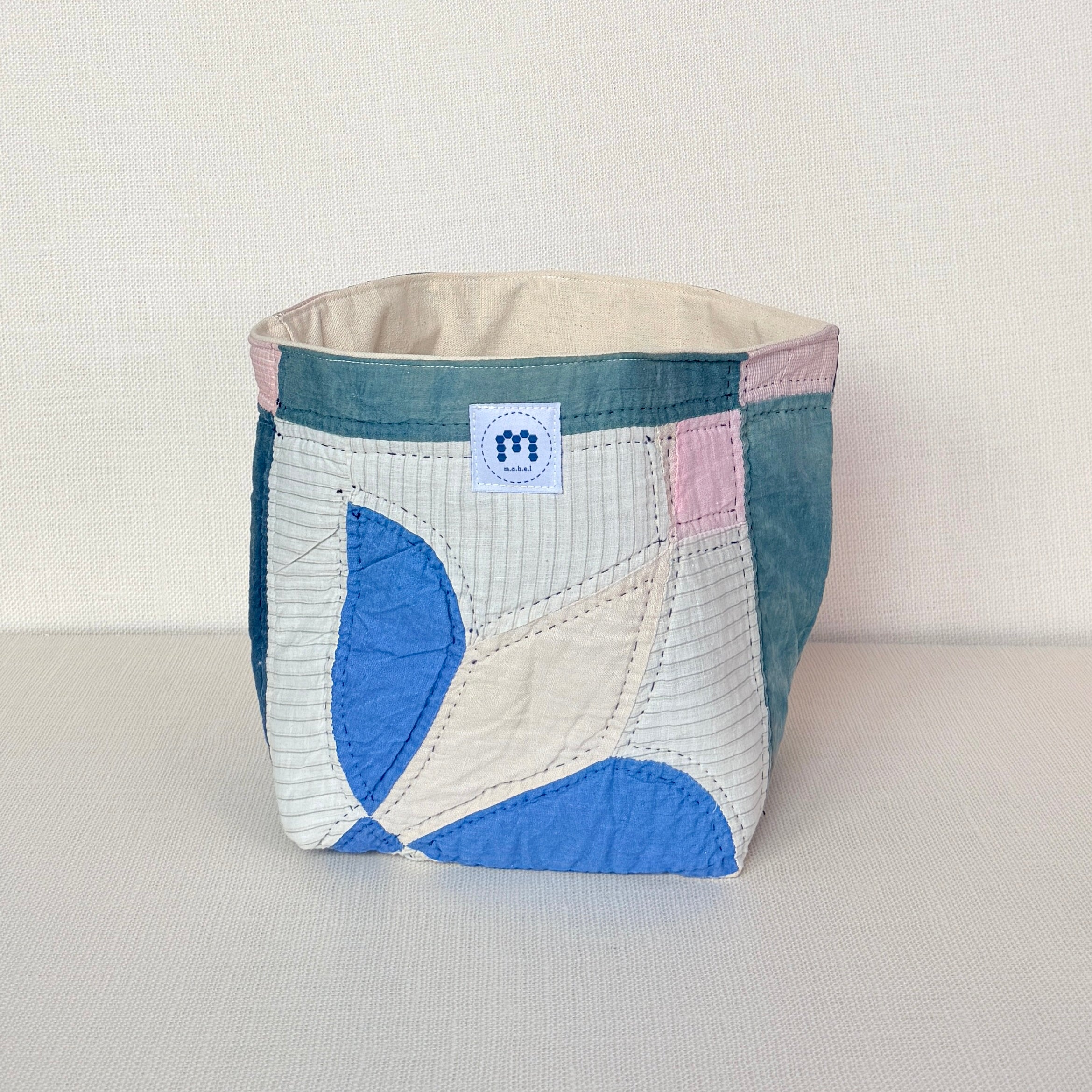 Quilt Bin (Purple Tulips)