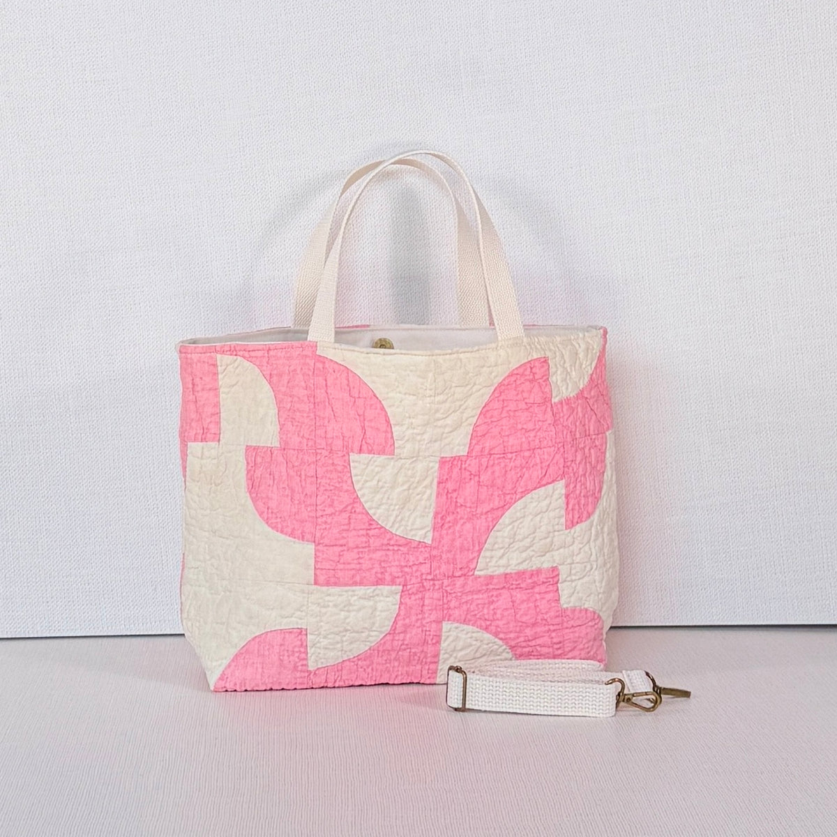 Studio Tote (Pink Drunkard's Path)