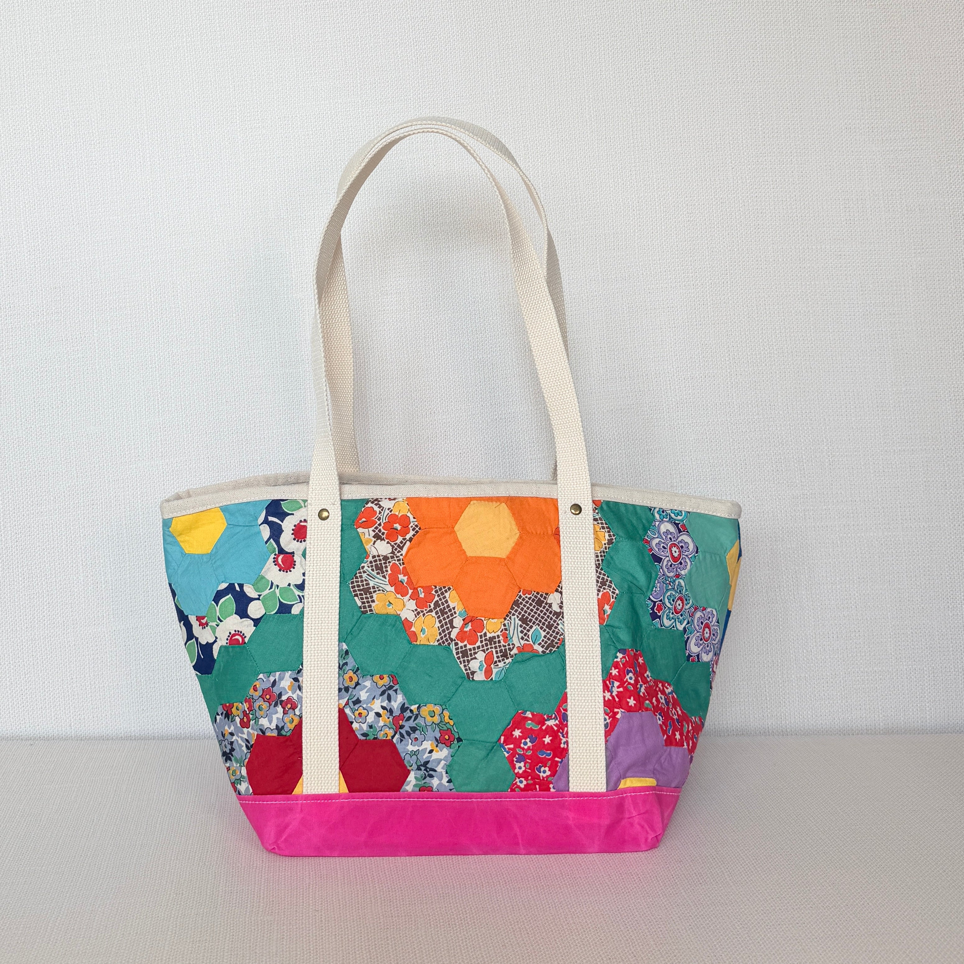 Waxed Canvas Tote Medium (Pink Canvas with Green)