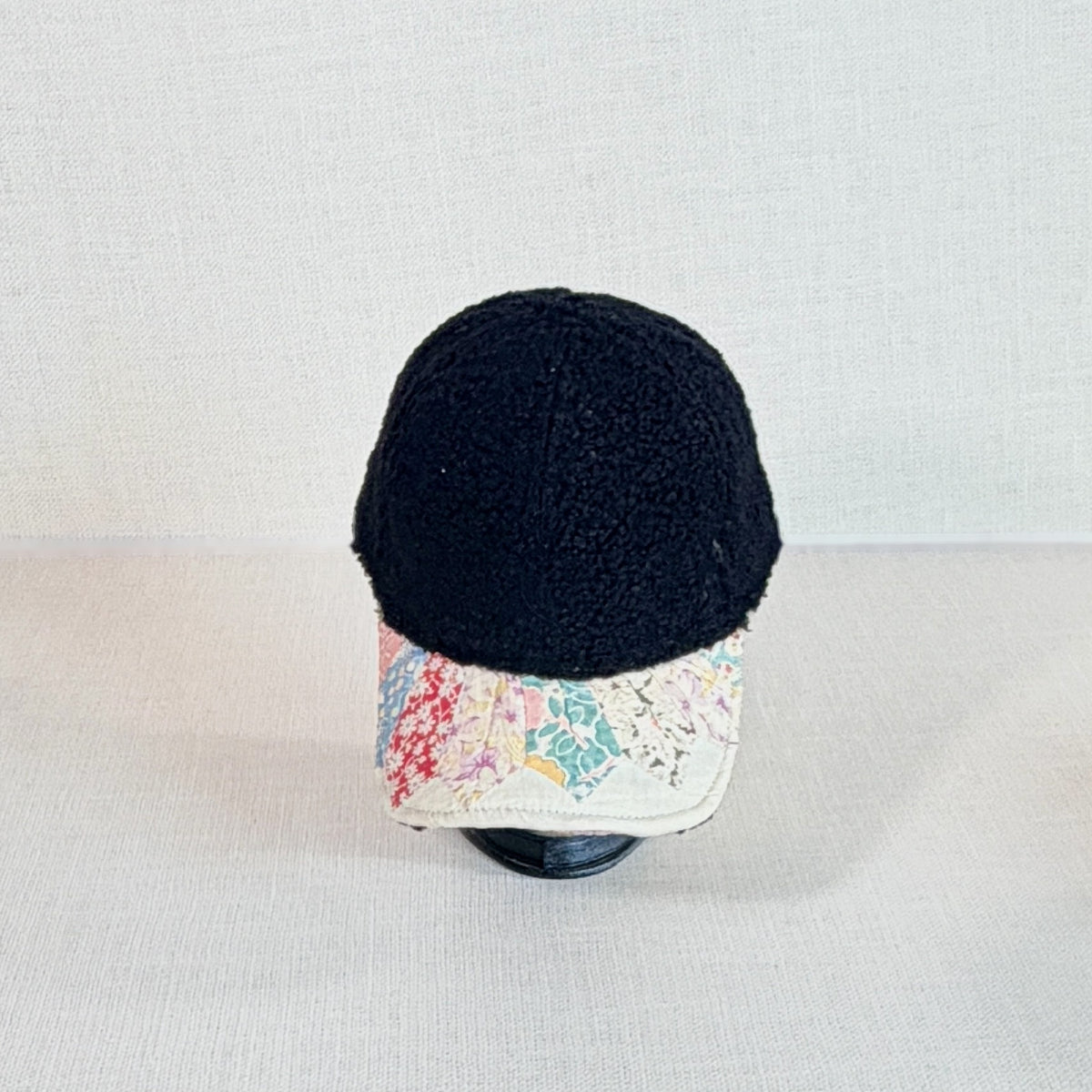 Wooly Quilt Caps (Black with Dresden Plate)