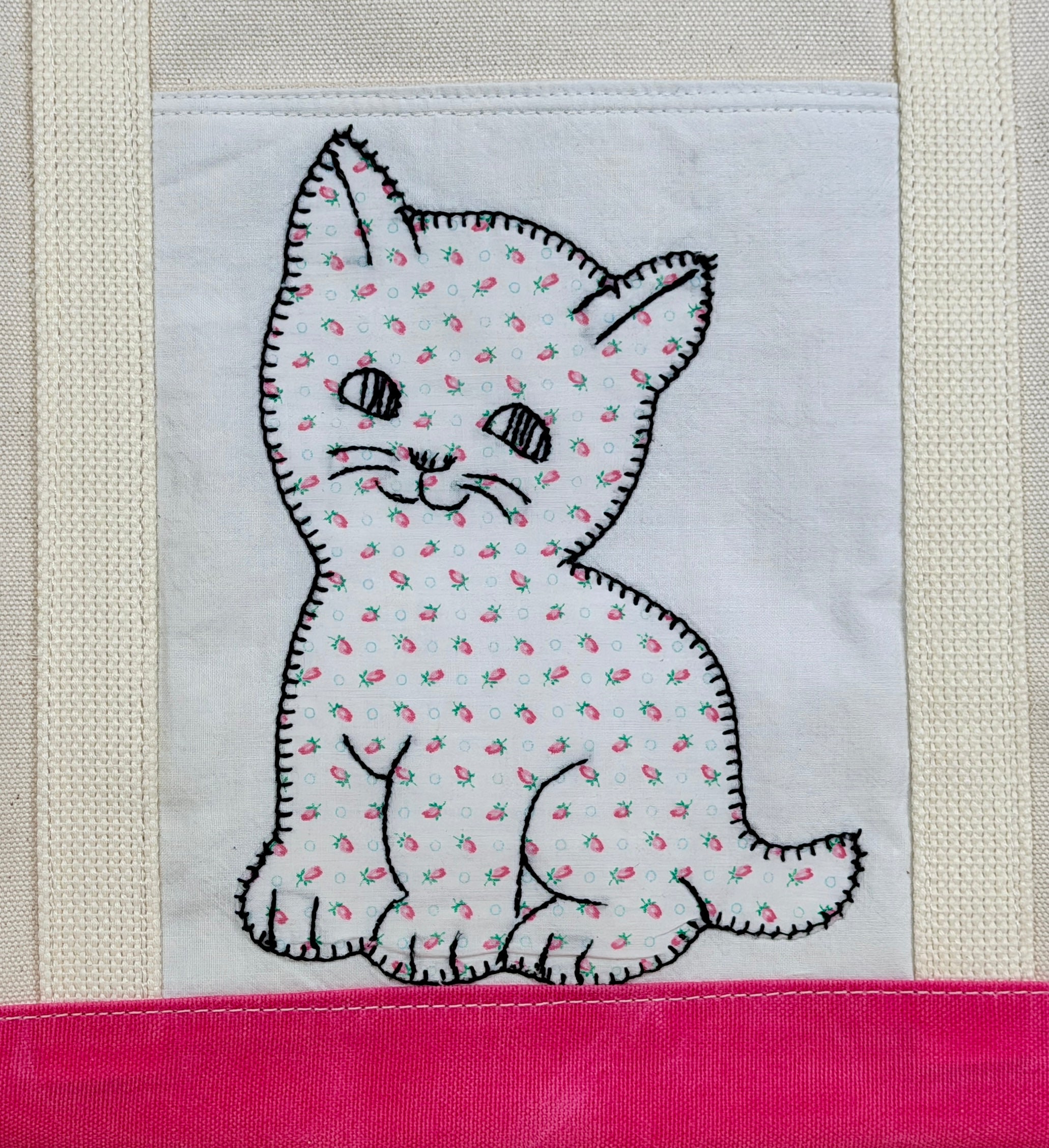 Classic Pocket Tote with Pink Canvas (11 Kittens)