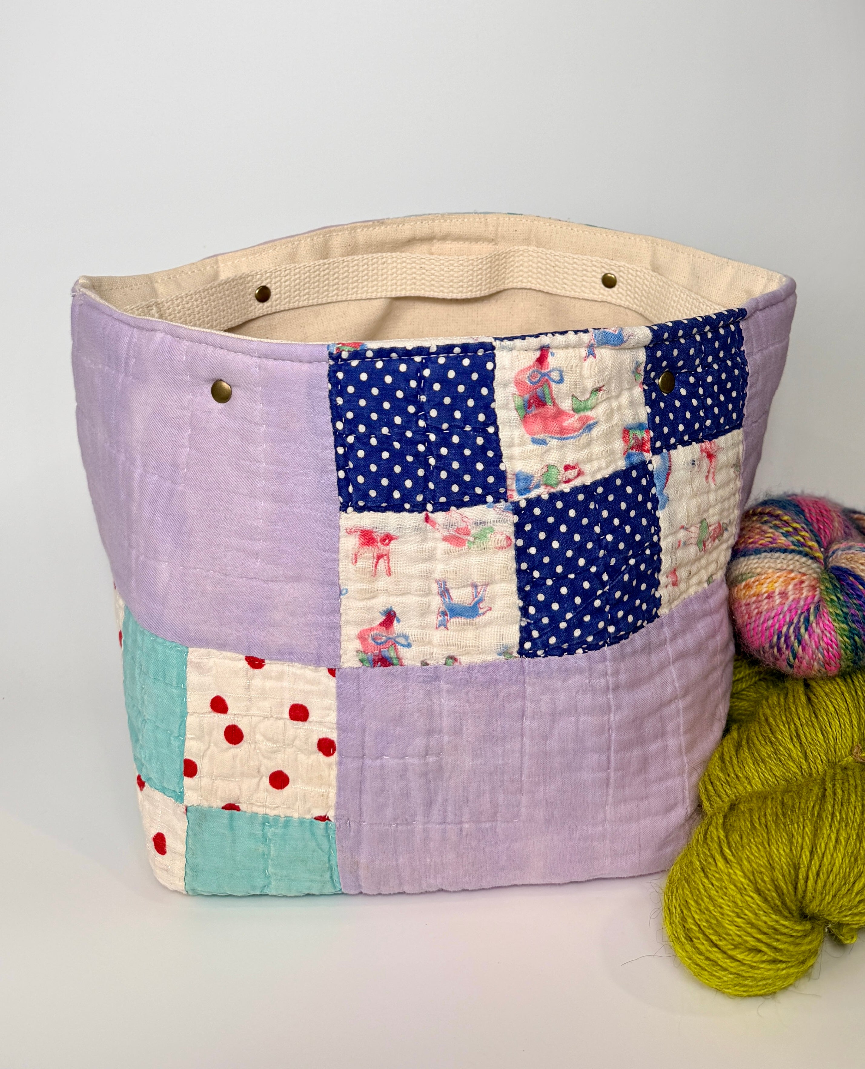 Quilt Bin (Purple 9 Patch 1)