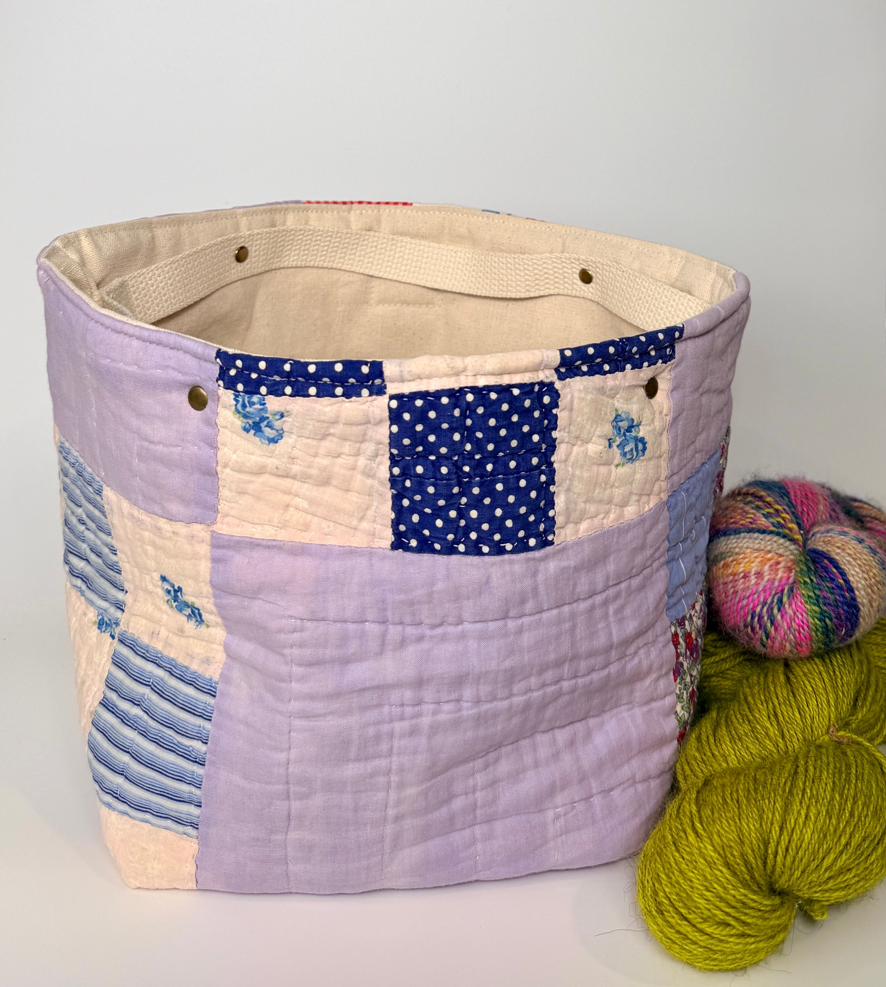 Quilt Bin (Purple 9 Patch 2)