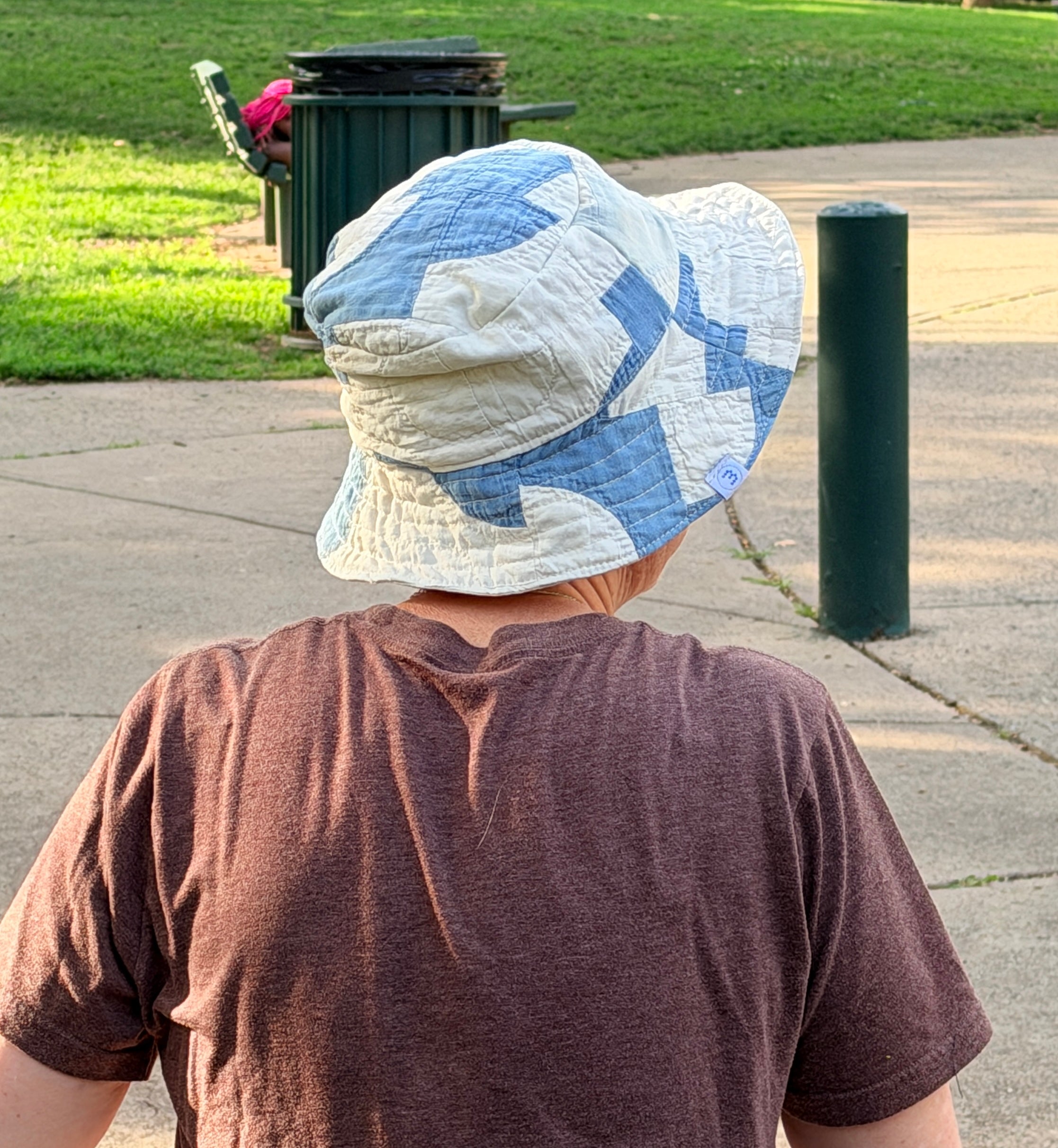 Bucket Hat (Faded Blue Drunkard's Path)