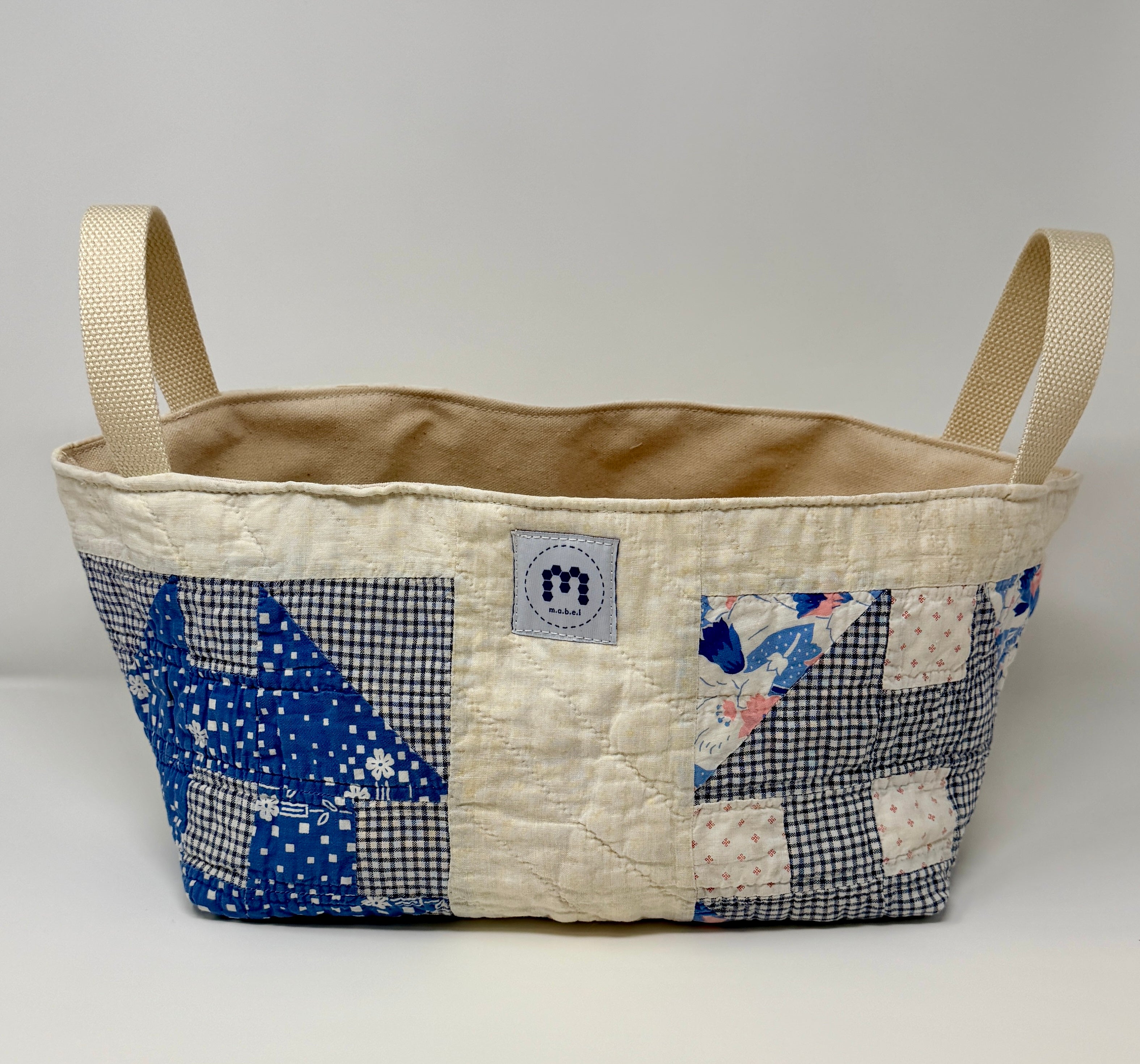 Quilt Basket (Scrappy Churn Dash #1)