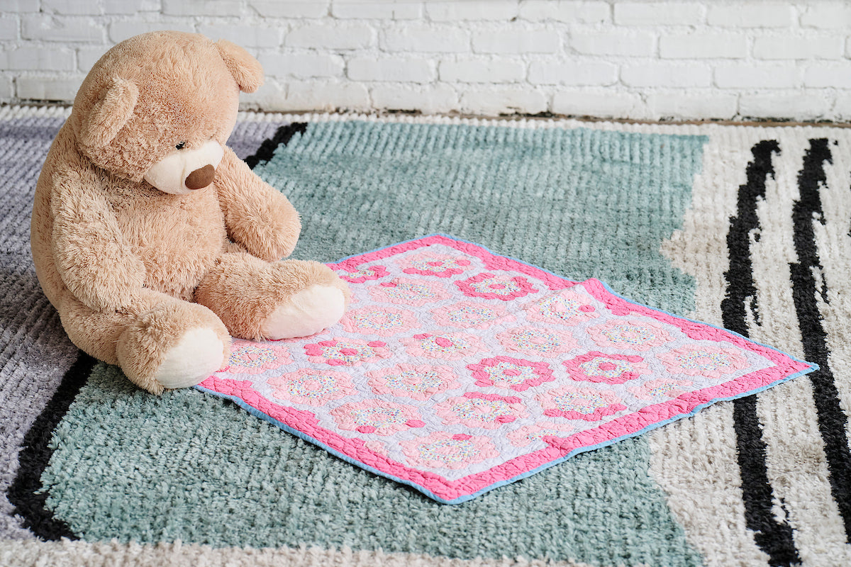Baby Quilt (Pink Grandmother's Flower Garden)