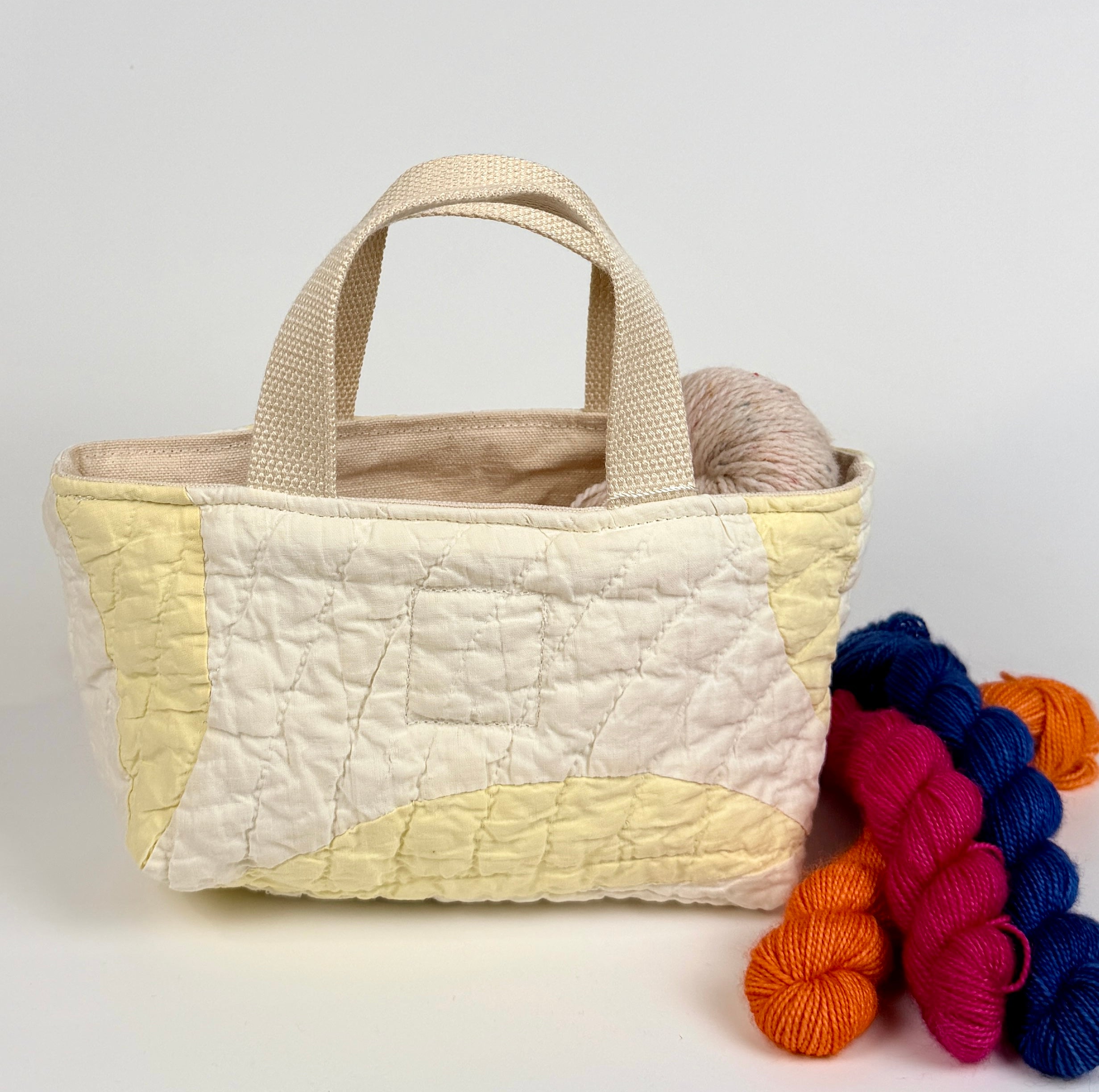 Maker Caddy Small (yellow orange peel)