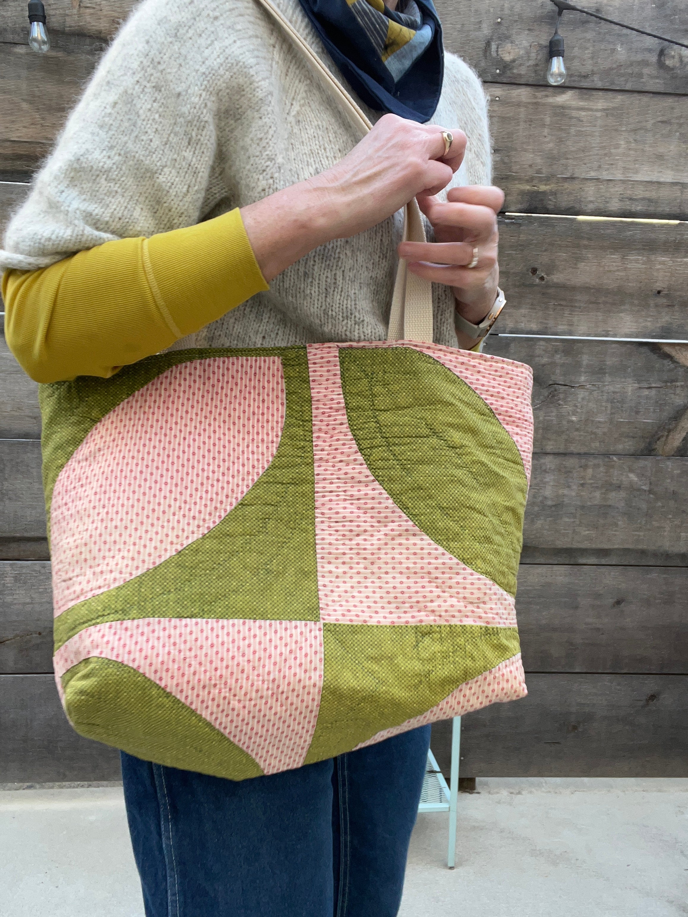 Simple Tote (Pink & Green Orange Peel)