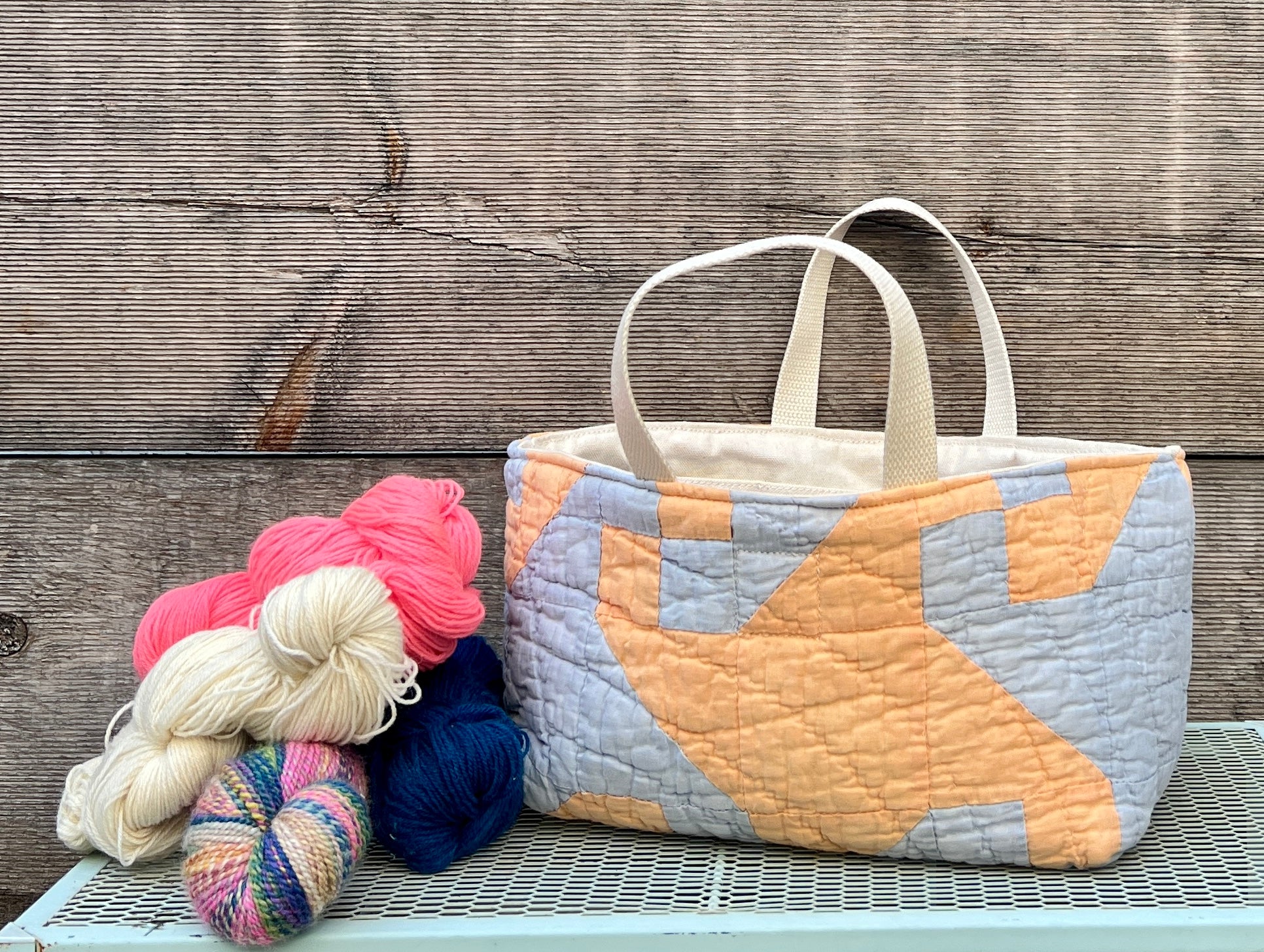 Maker Caddy XL (Orange & Blue Snail's Trail)