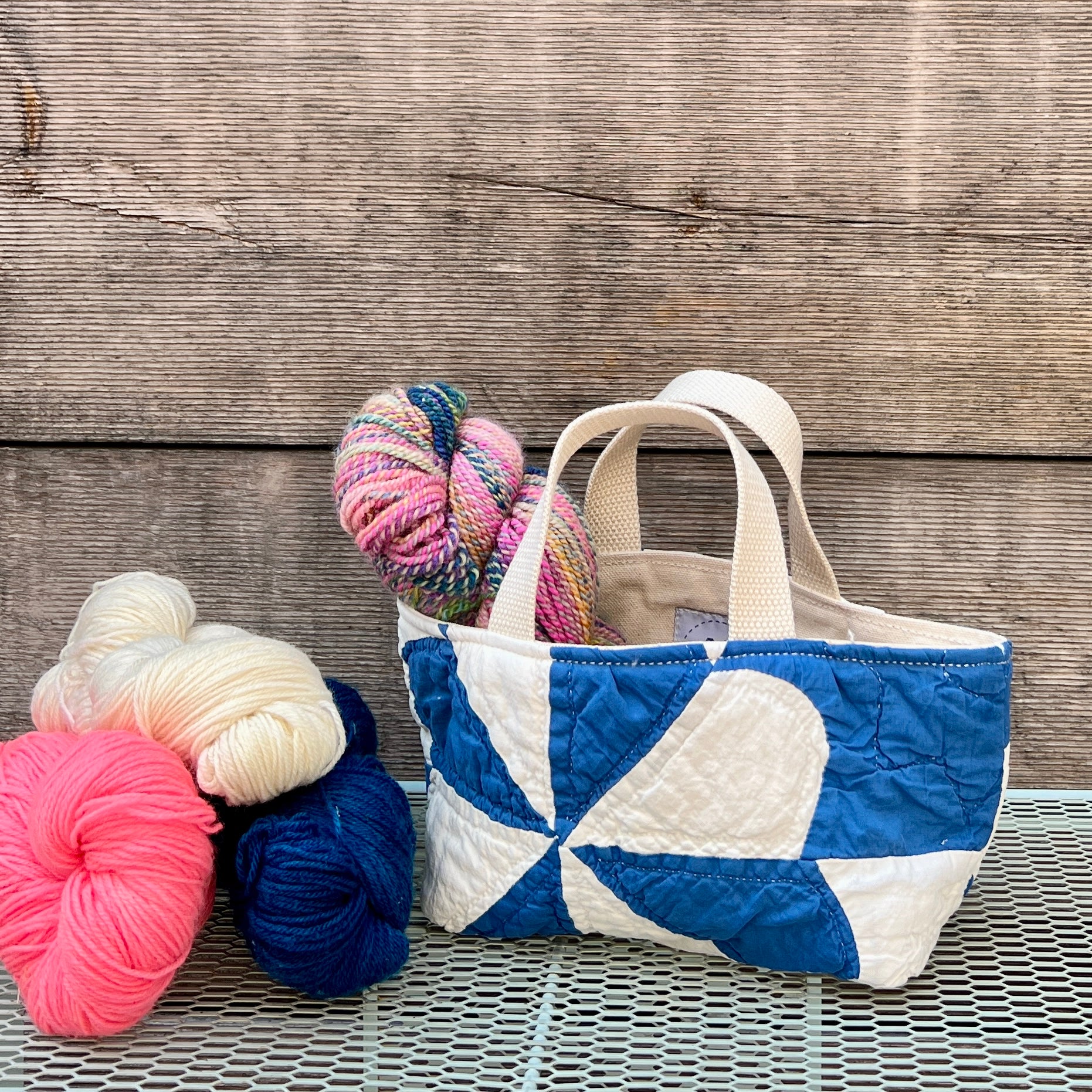 Maker Caddy Small (Blue Hearts & Gizzards)