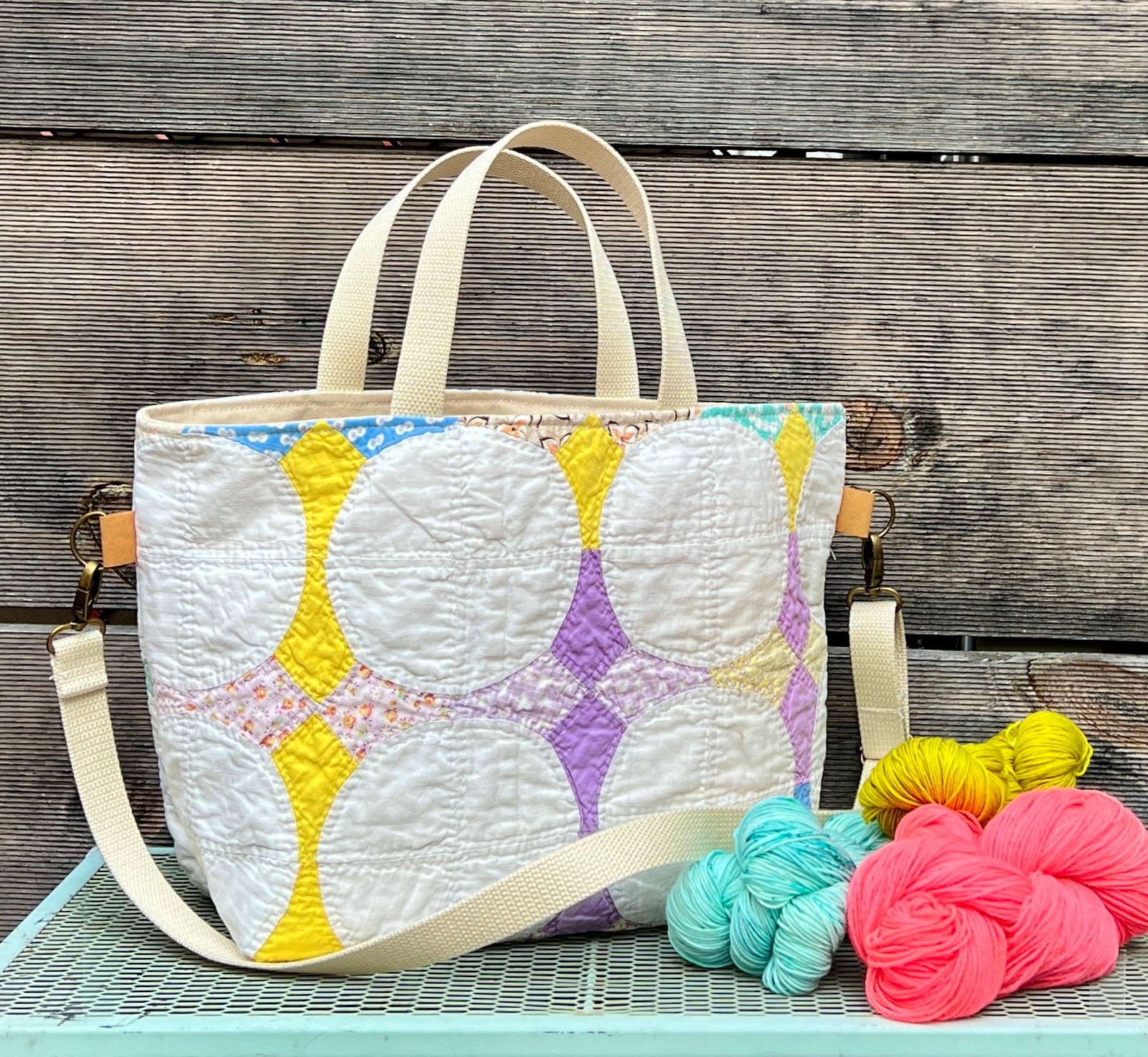 Studio Tote 2.0 (Hummingbird)