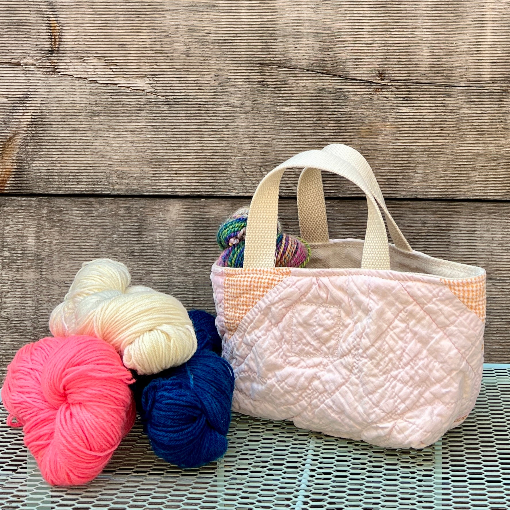 Maker Caddy Small (Pink & Orange Flying Geese)