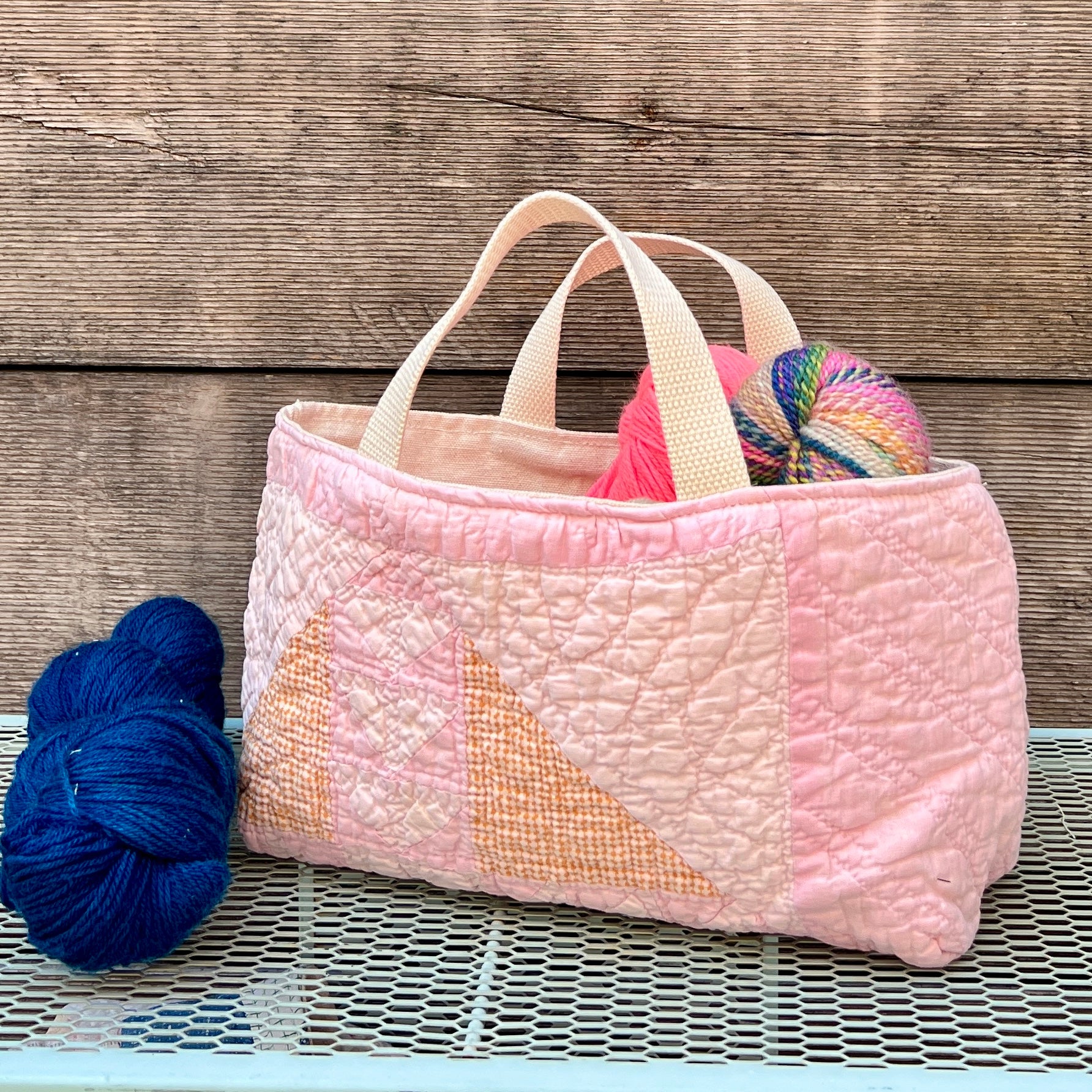 Maker Caddy Large (Pink & Orange Flying Geese)