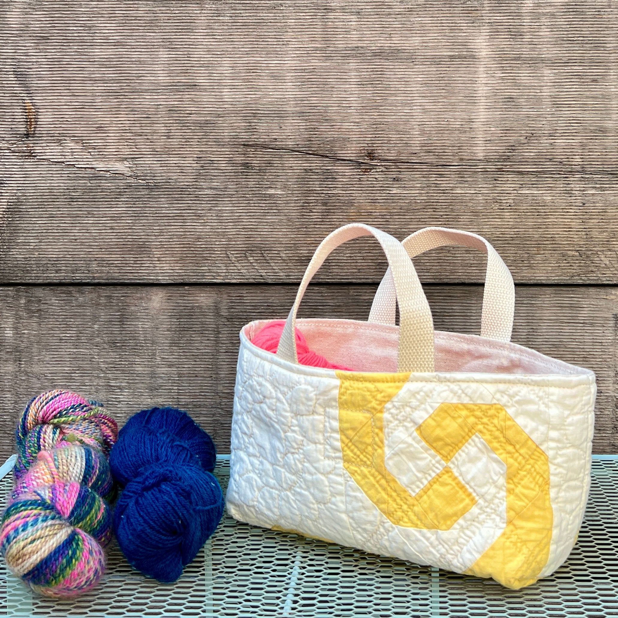 Maker Caddy Large (Yellow Snail's Trail)