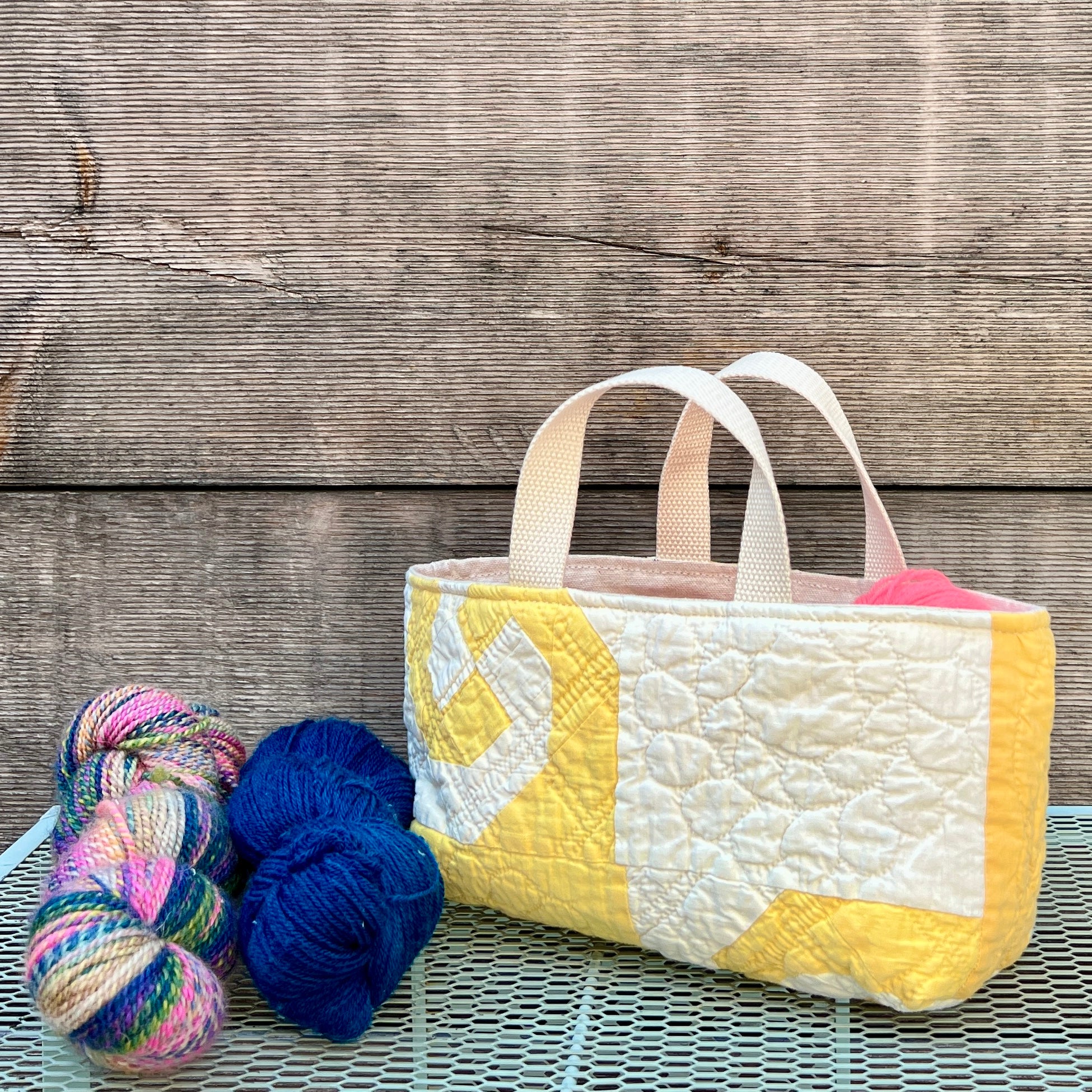 Maker Caddy Large (Yellow Snail's Trail)