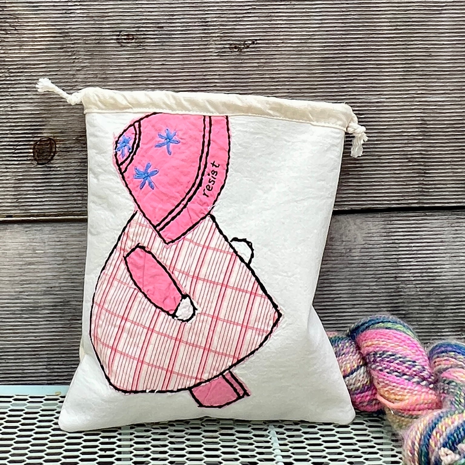 Sunbonnet Sue Resist (Red Plaid)