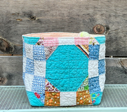 Quilt Bin (Turquoise 9 Patch)