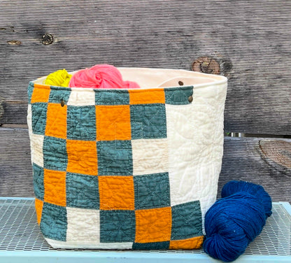 Quilt Bin (Orange & Teal Irish Chain)