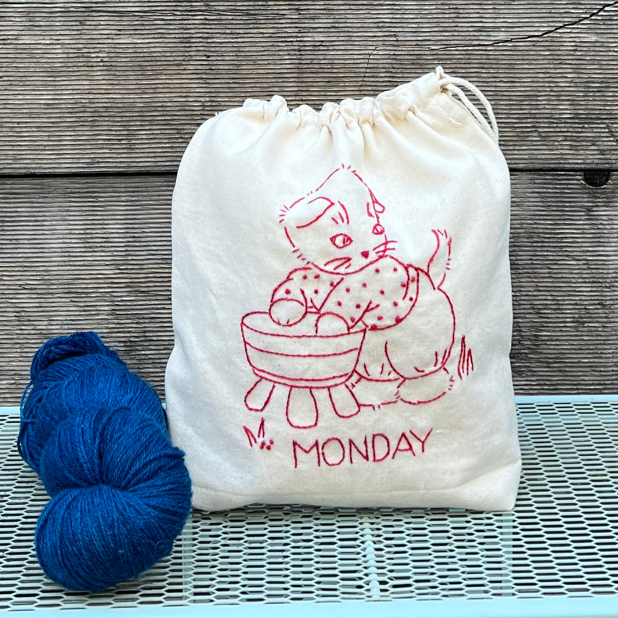 Drawstring Pouch (Kitten Days of the Week)