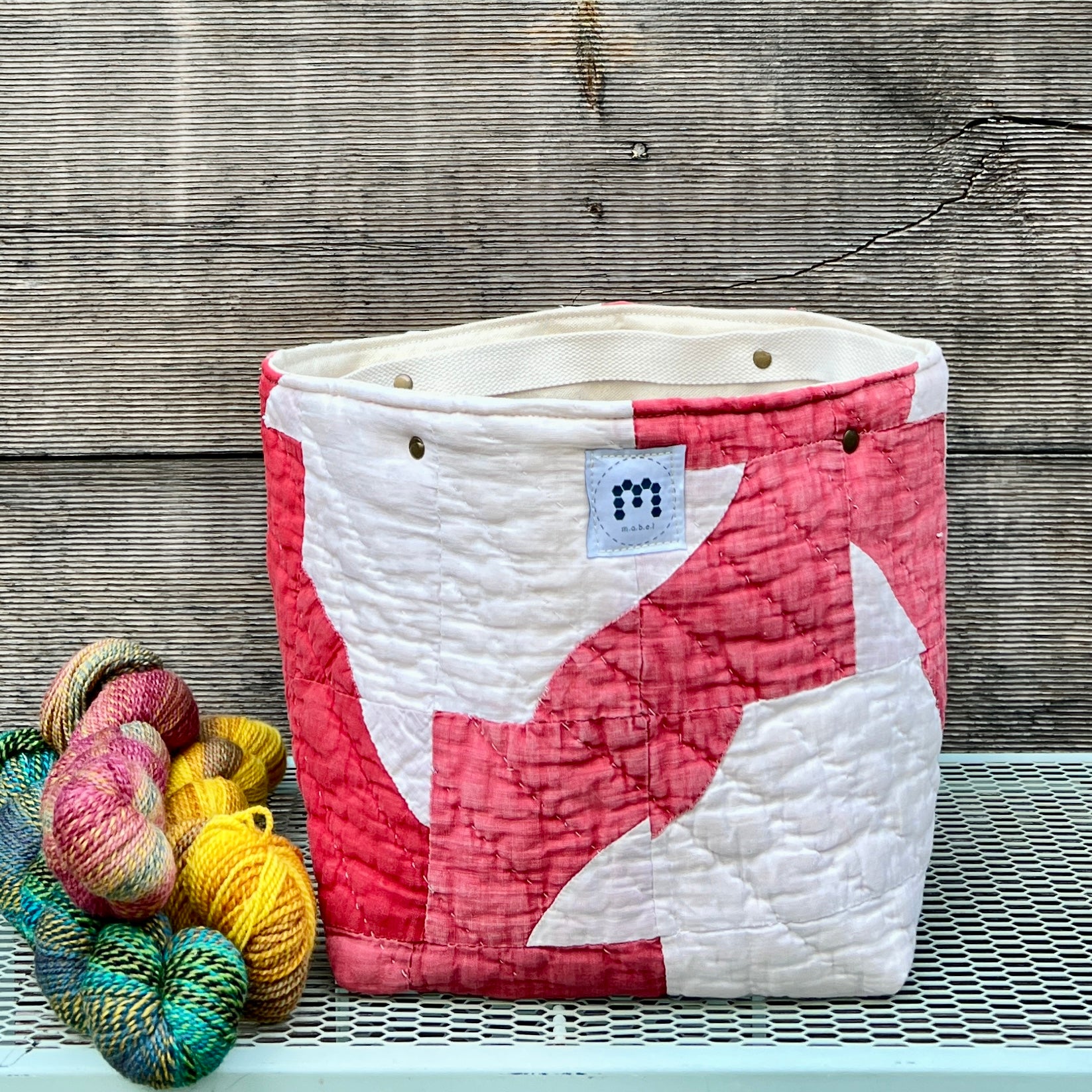 Quilt Bin (Red Drunkard's Path)