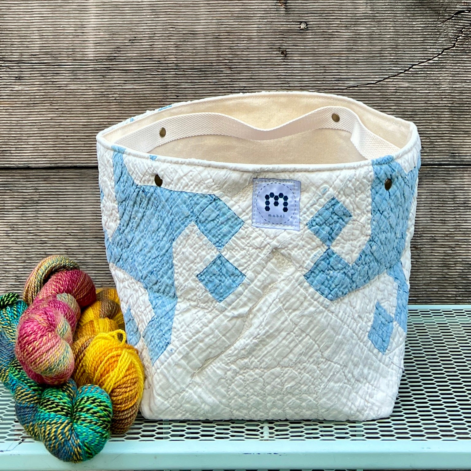 Quilt Bin (Indigo Snail's Trail)