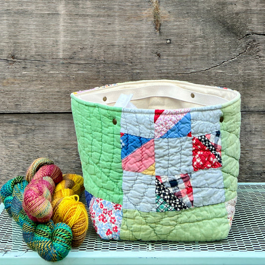 Quilt Bin (Green 9 Patch)