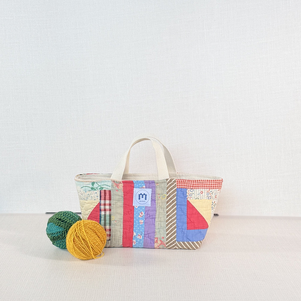 Maker Caddy Medium (Red & Yellow Log Cabin)