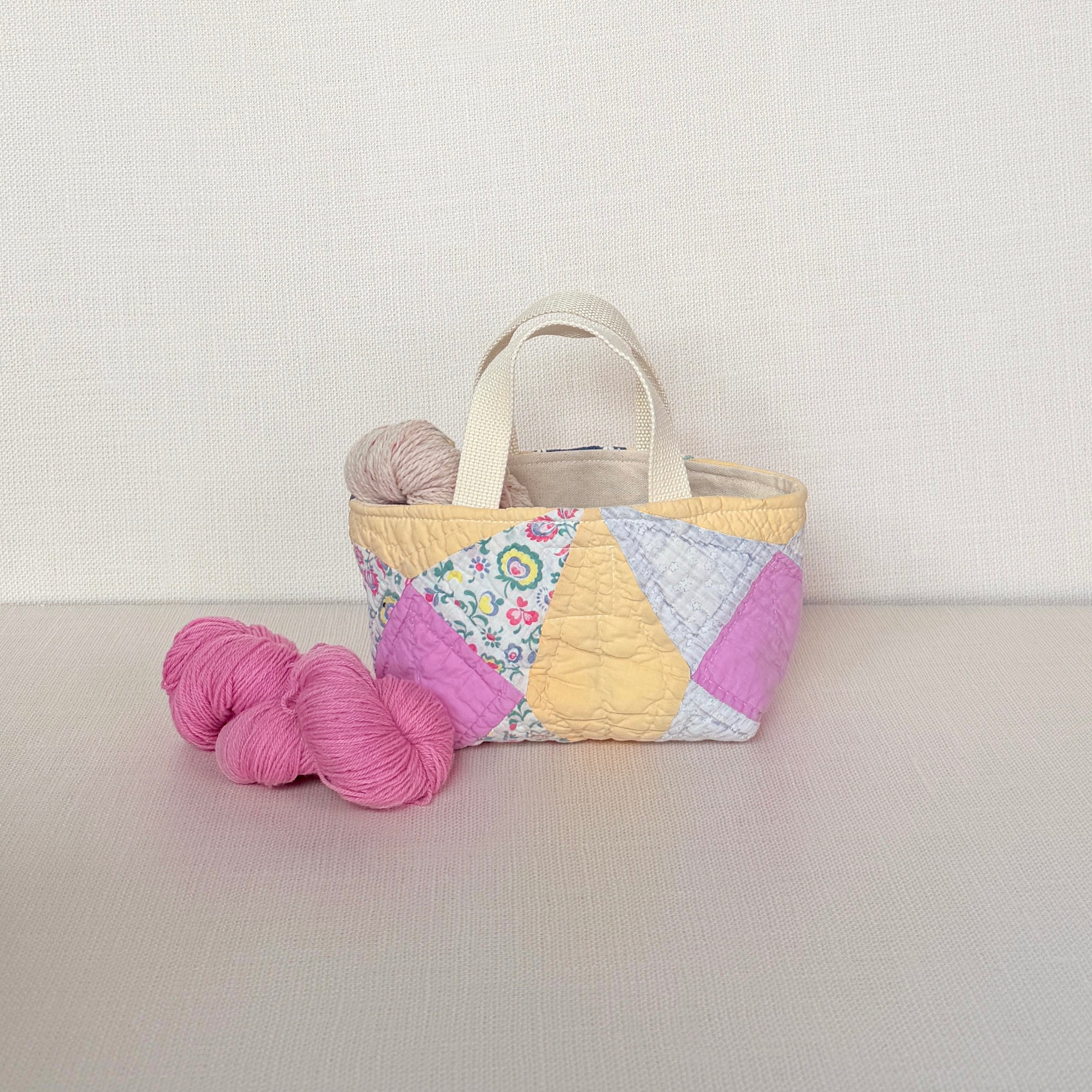 Maker Caddy Small (Yellow Hummingbird with Blue)