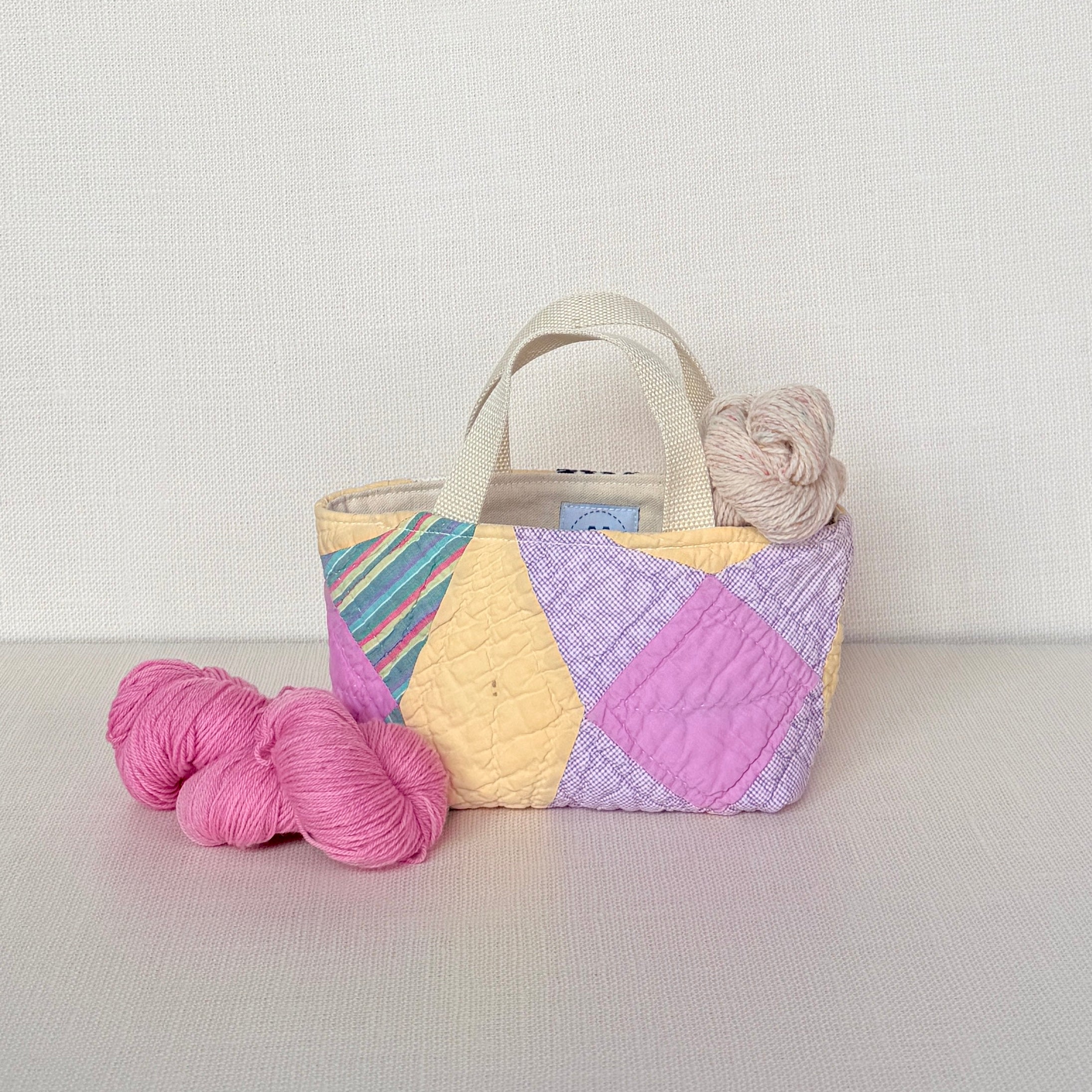 Maker Caddy Small (Yellow Hummingbird with Black)