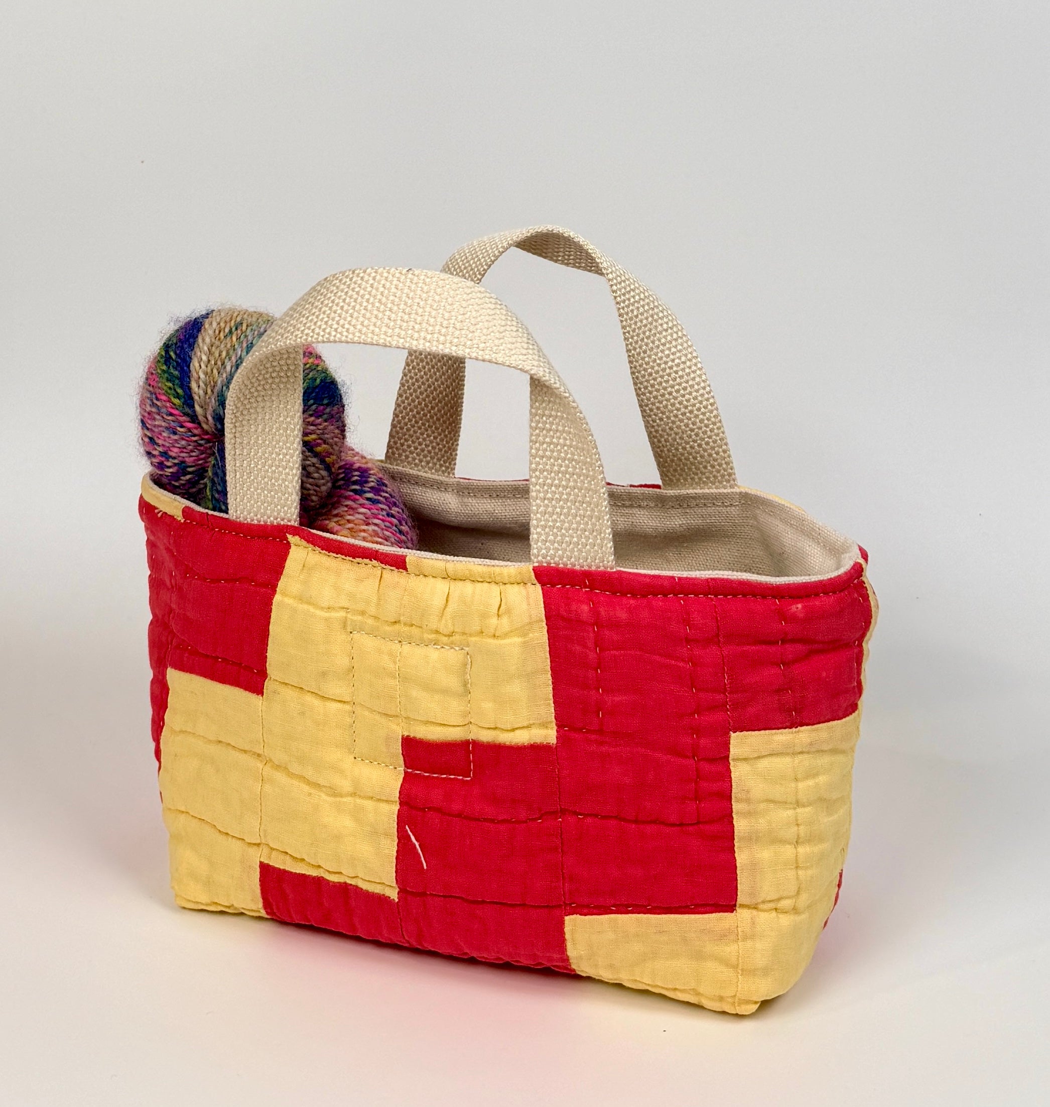 Maker Caddy Small (Red & Yellow Bricks)