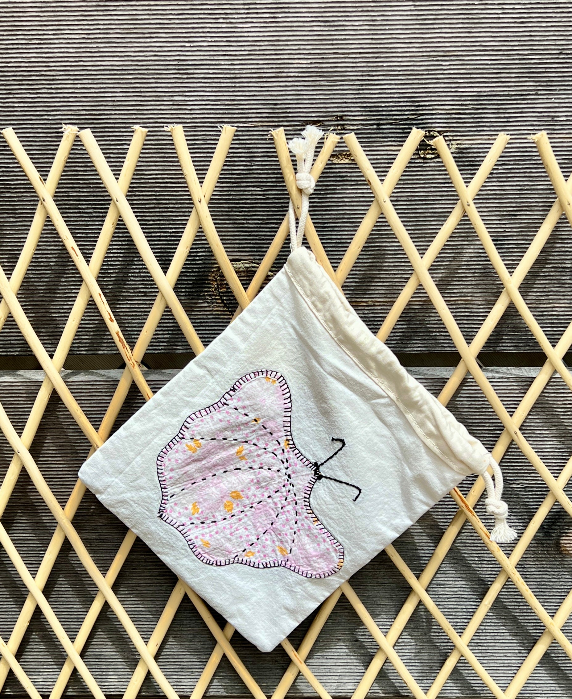 Moth Drawstring Bag (Purple/Yellow Flowers & Peach w/Purple)