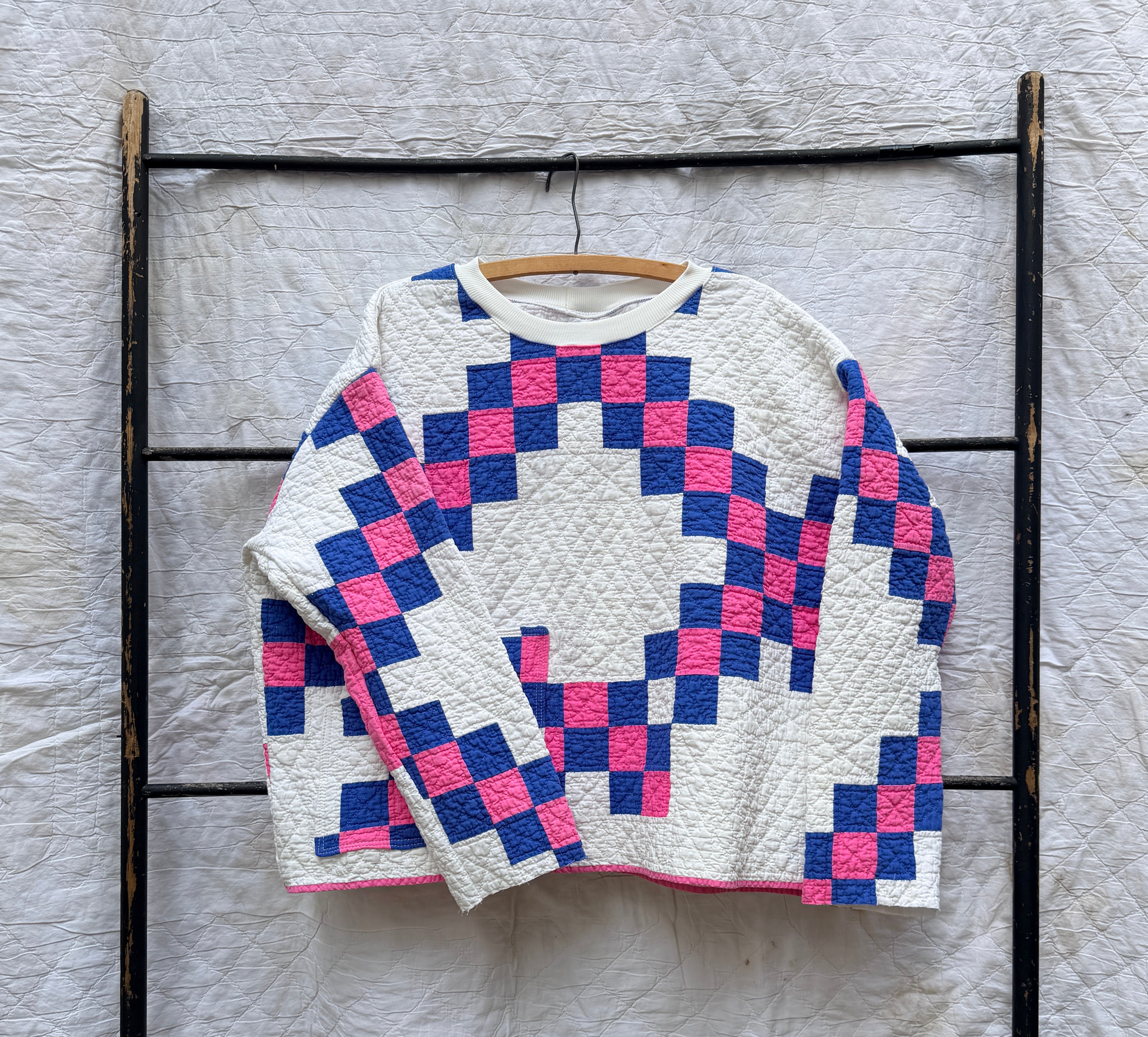 Popover (Bright Pink & Blue Irish Chain)